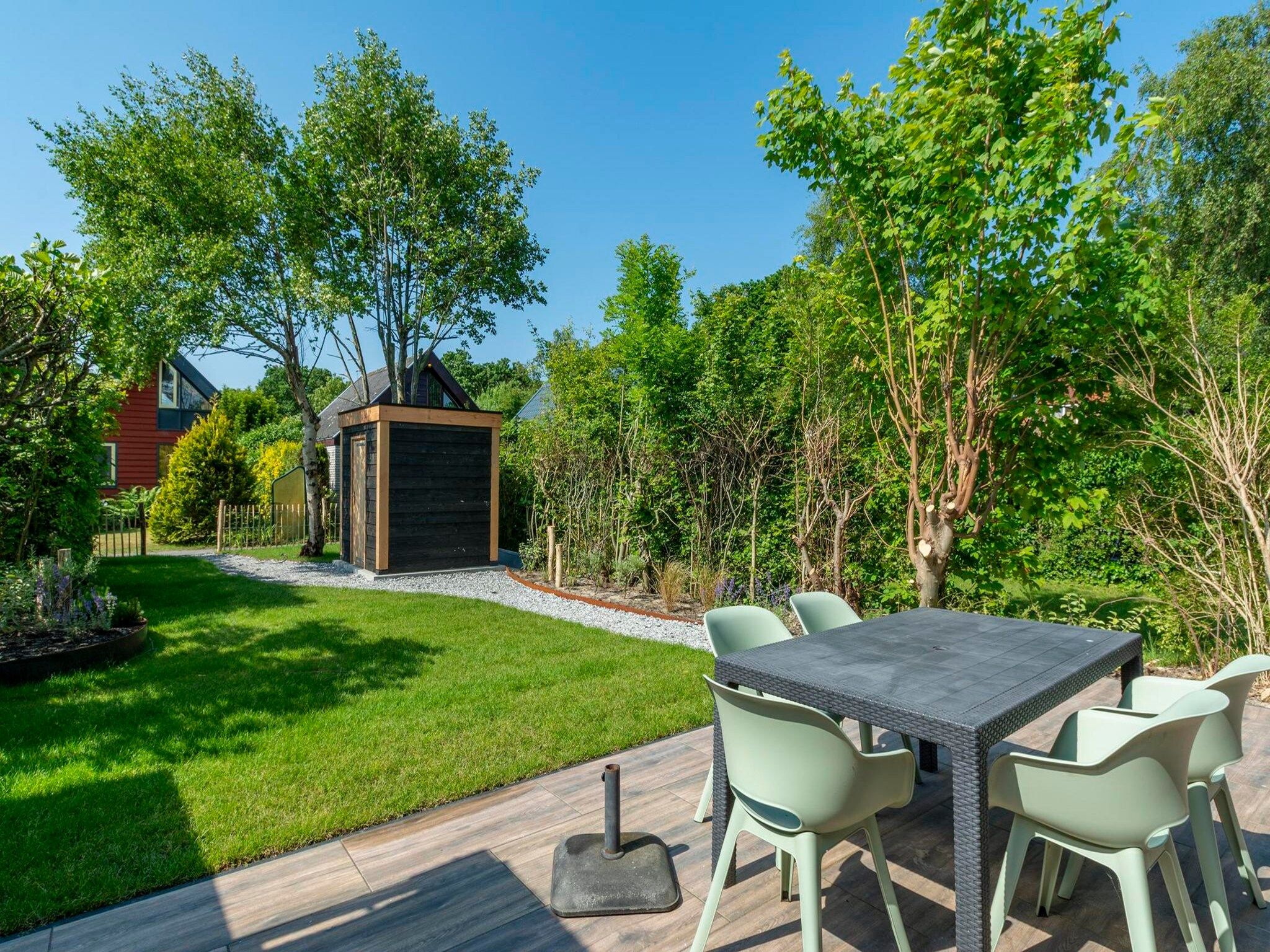 De tuin van Belkmerduinen 12 in Sint Maartenszee