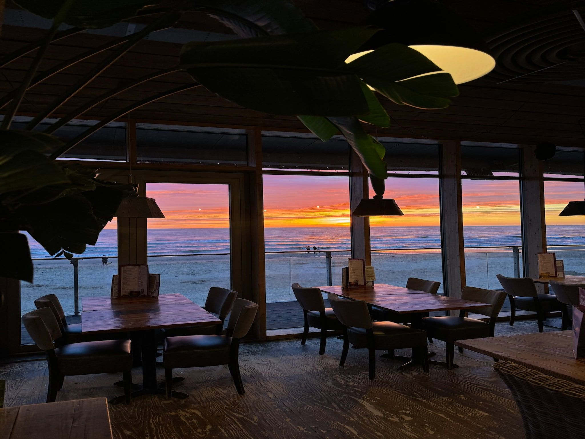 Het terras van Kidz Lodge in Callantsoog