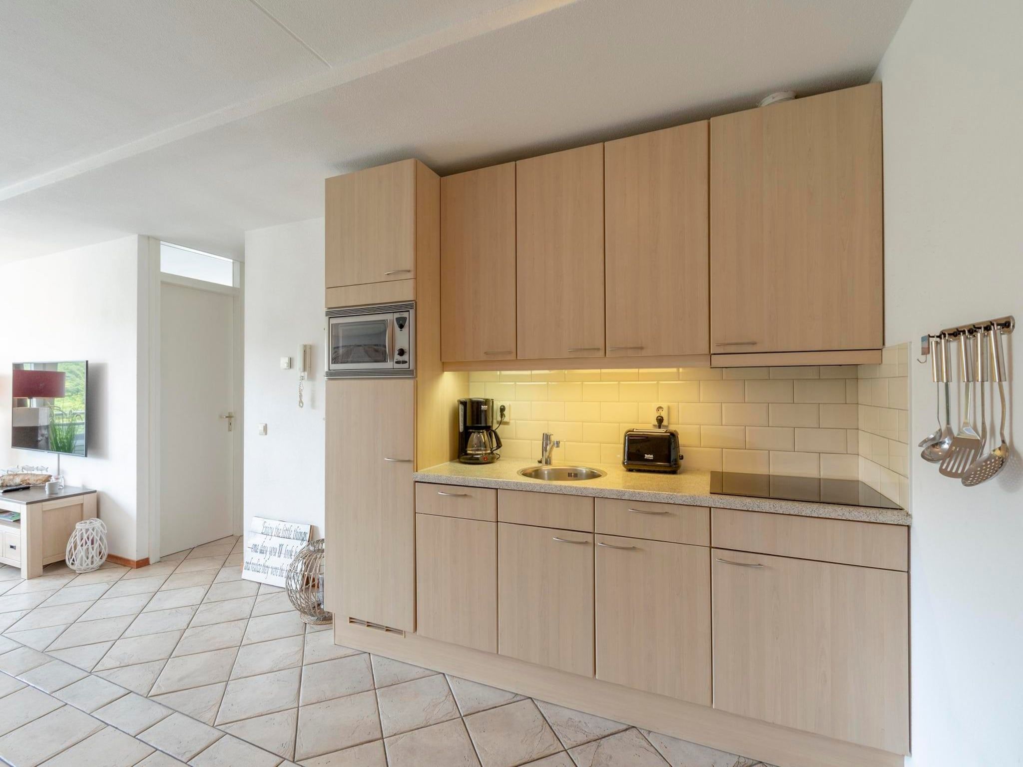 De keuken van Wijde Blick 211 in Callantsoog