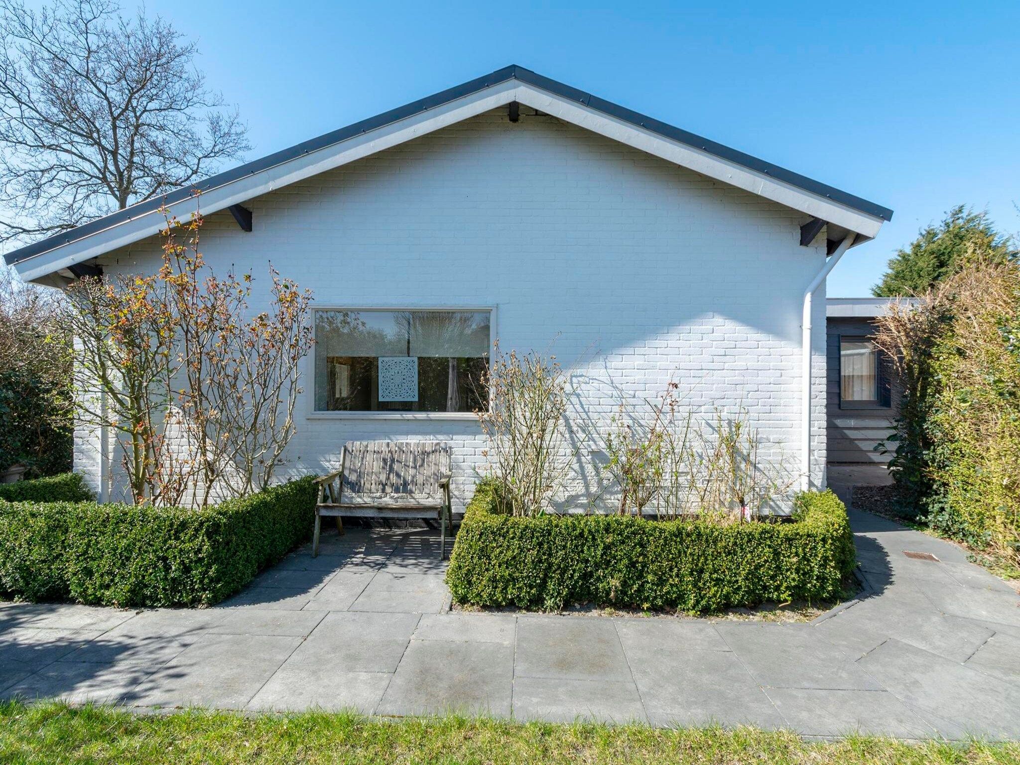 De buitenkant van Zeewaard 33 in Sint Maartenszee