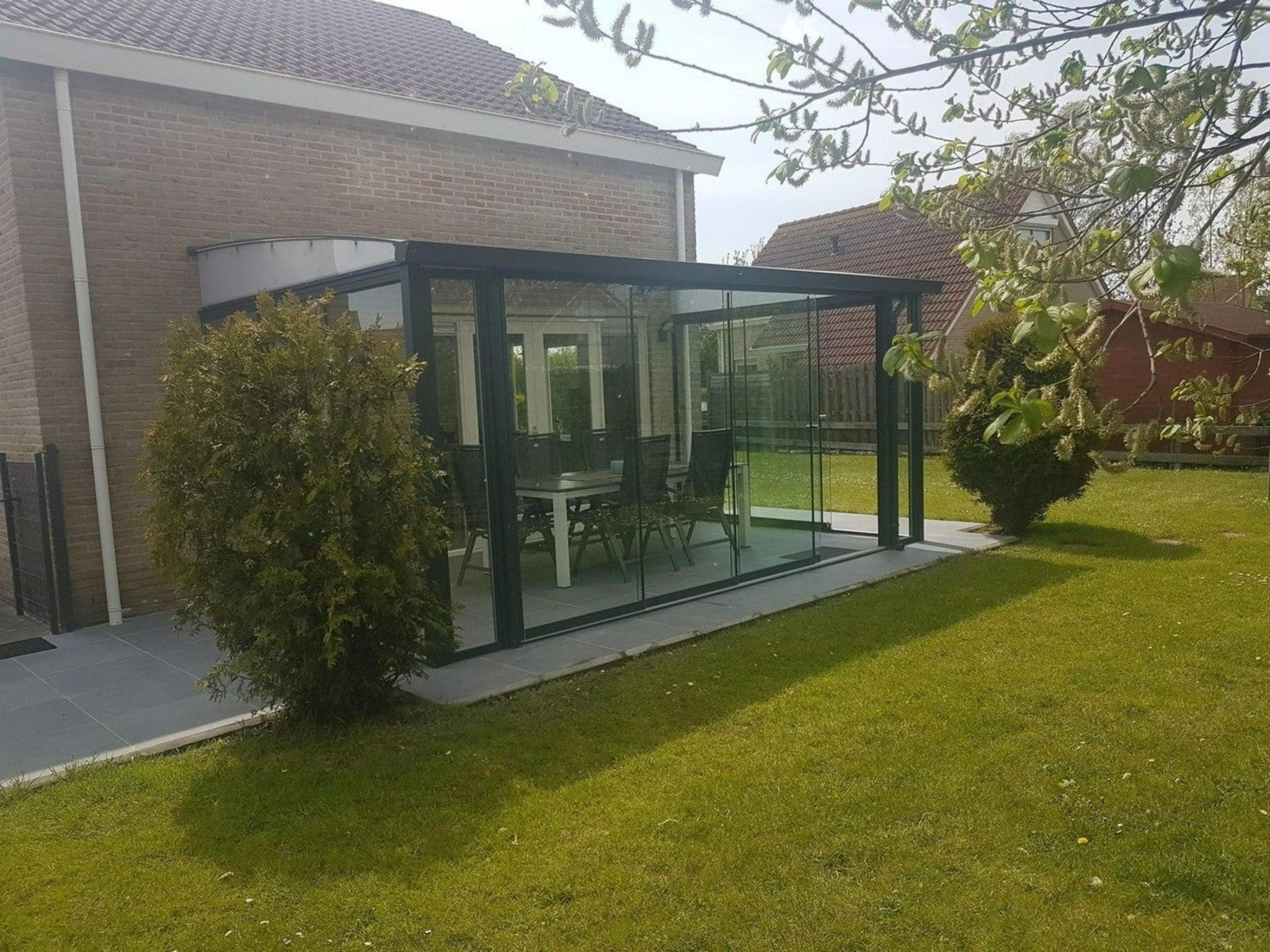 De tuin van Scheldeveste 149 Schelde Breskens in Breskens