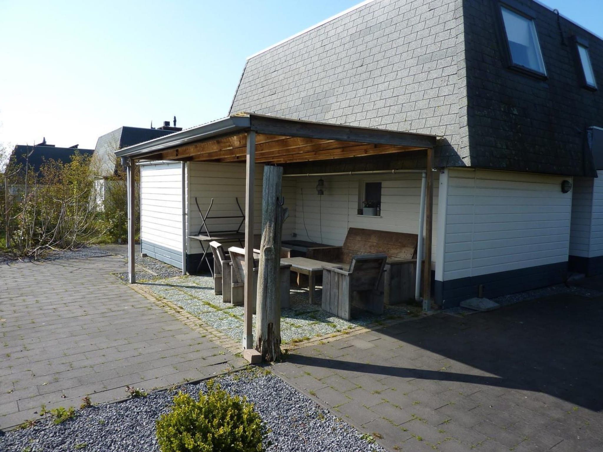 De buitenkant van Schoneveld 11 Zeester Breskens in Breskens