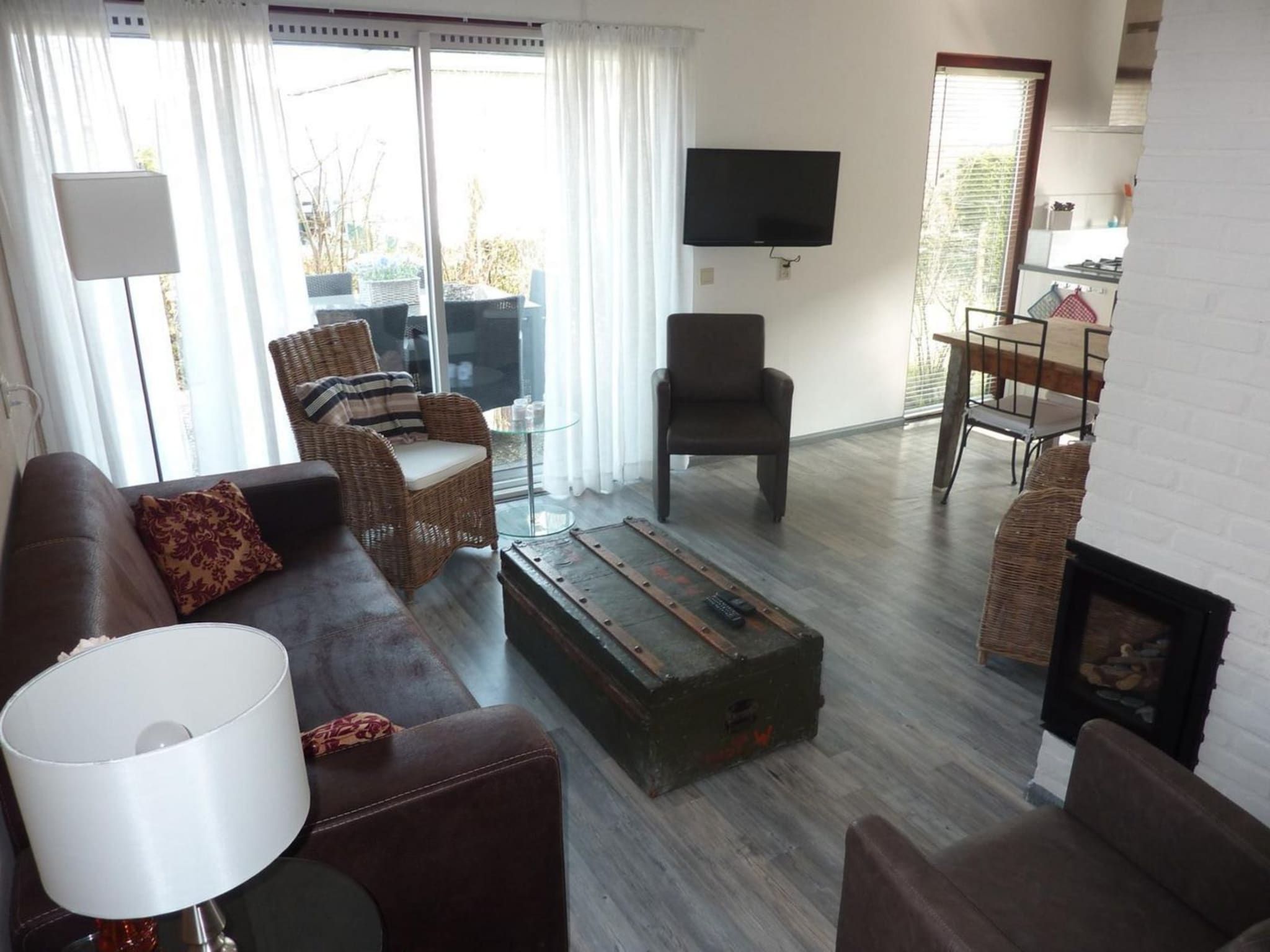 De woonkamer van Schoneveld 11 Zeester Breskens in Breskens