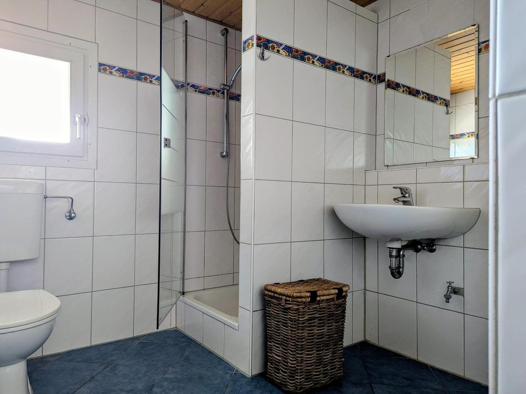De badkamer van Schoneveld 11 Zeester Breskens in Breskens
