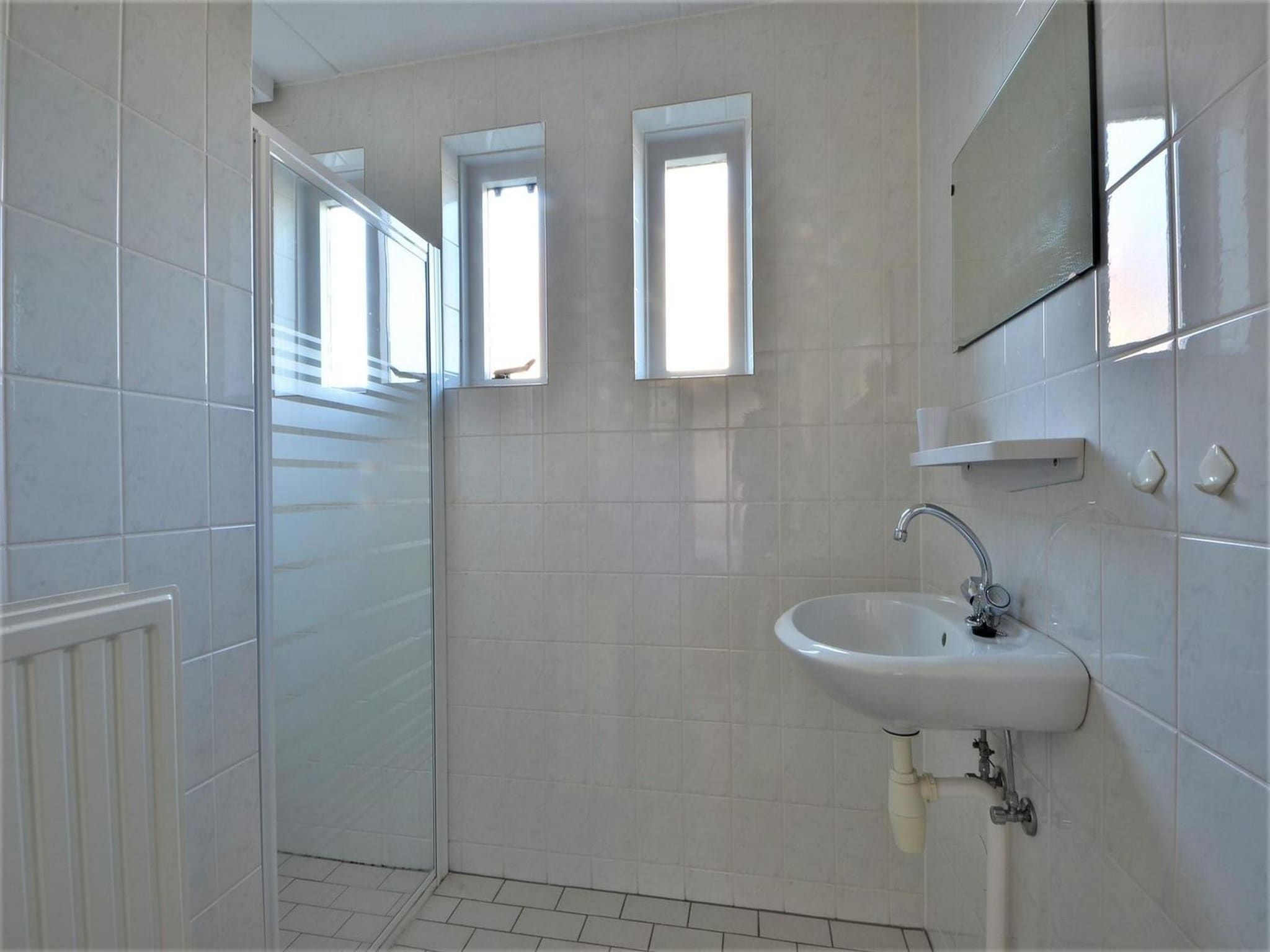 De badkamer van Scheldeveste 157 Schelde Breskens in Breskens