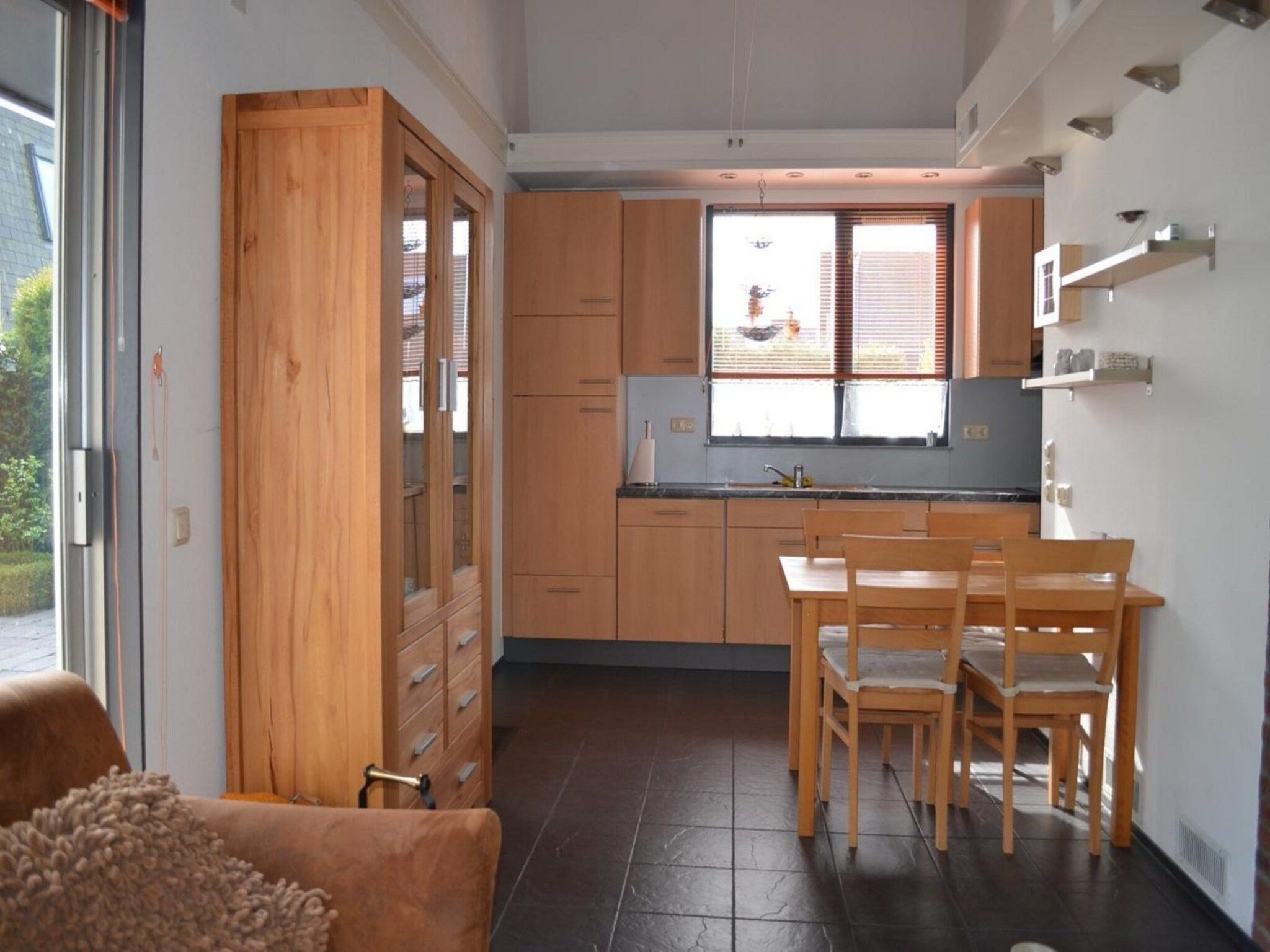 De eetkamer van Schoneveld 39 Zeester Breskens in Breskens