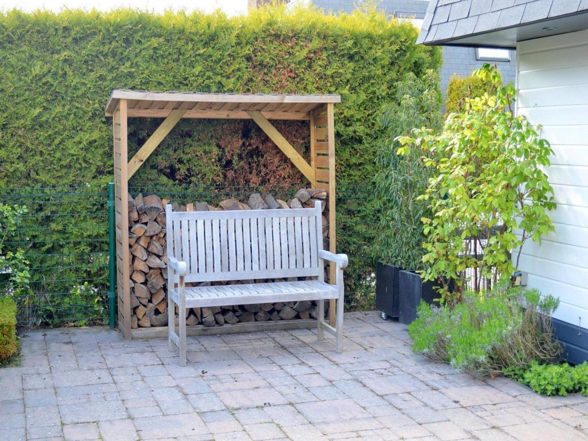 Het terras van Schoneveld 39 Zeester Breskens in Breskens