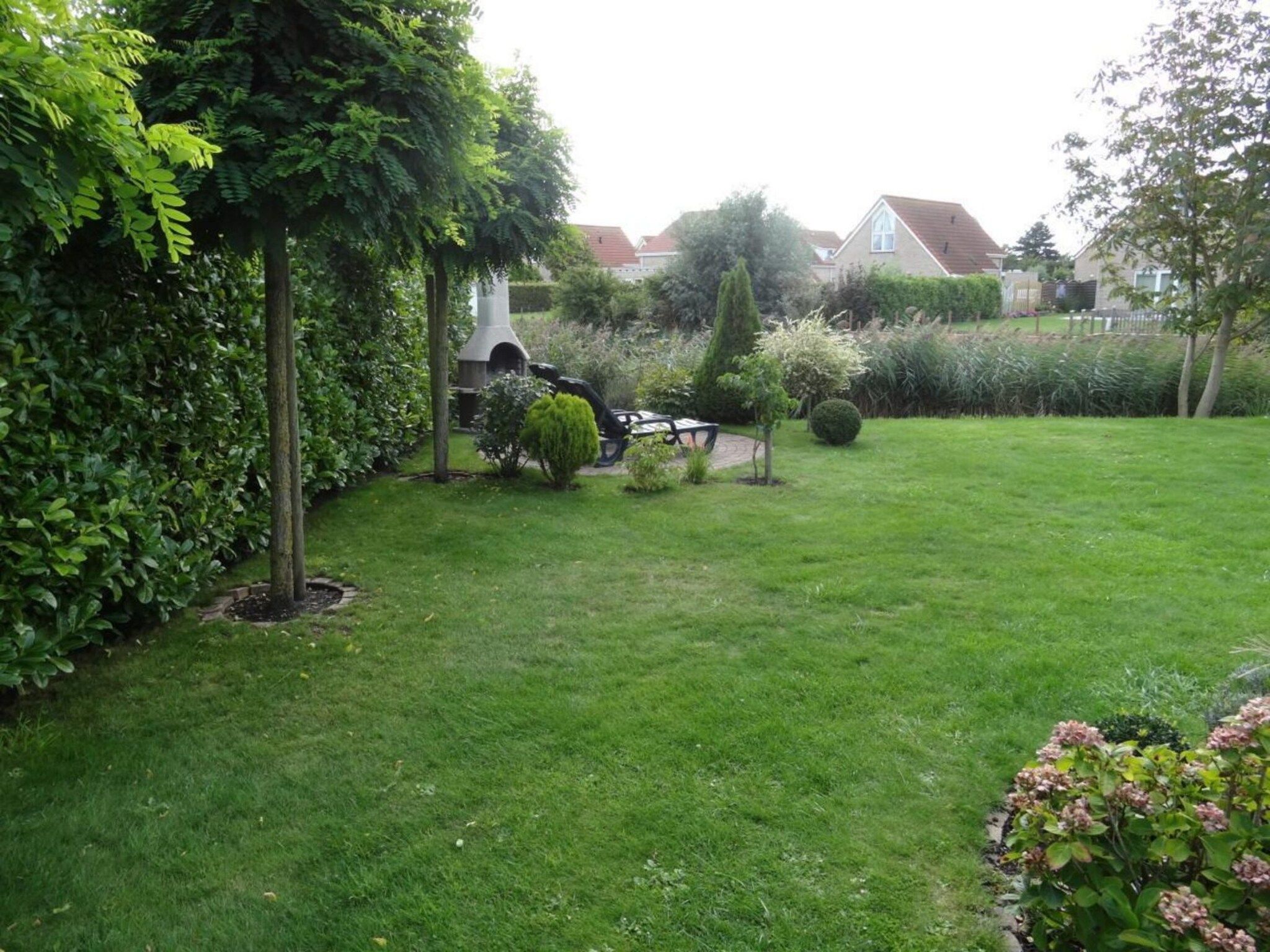 De tuin van Scheldeveste 161 ZwinBreskens in Breskens