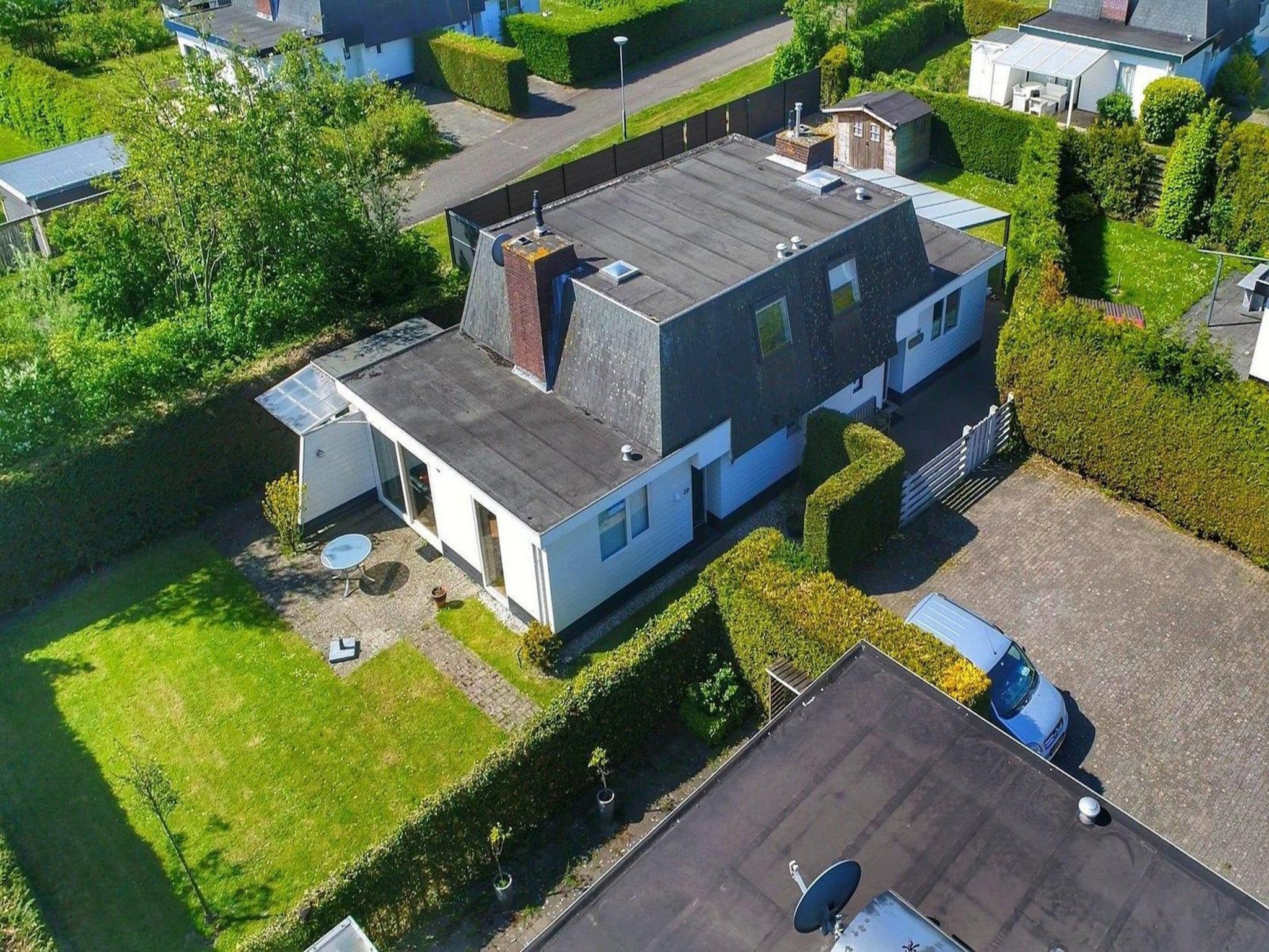 De buitenkant van Schoneveld 40 Zeester Breskens in Breskens