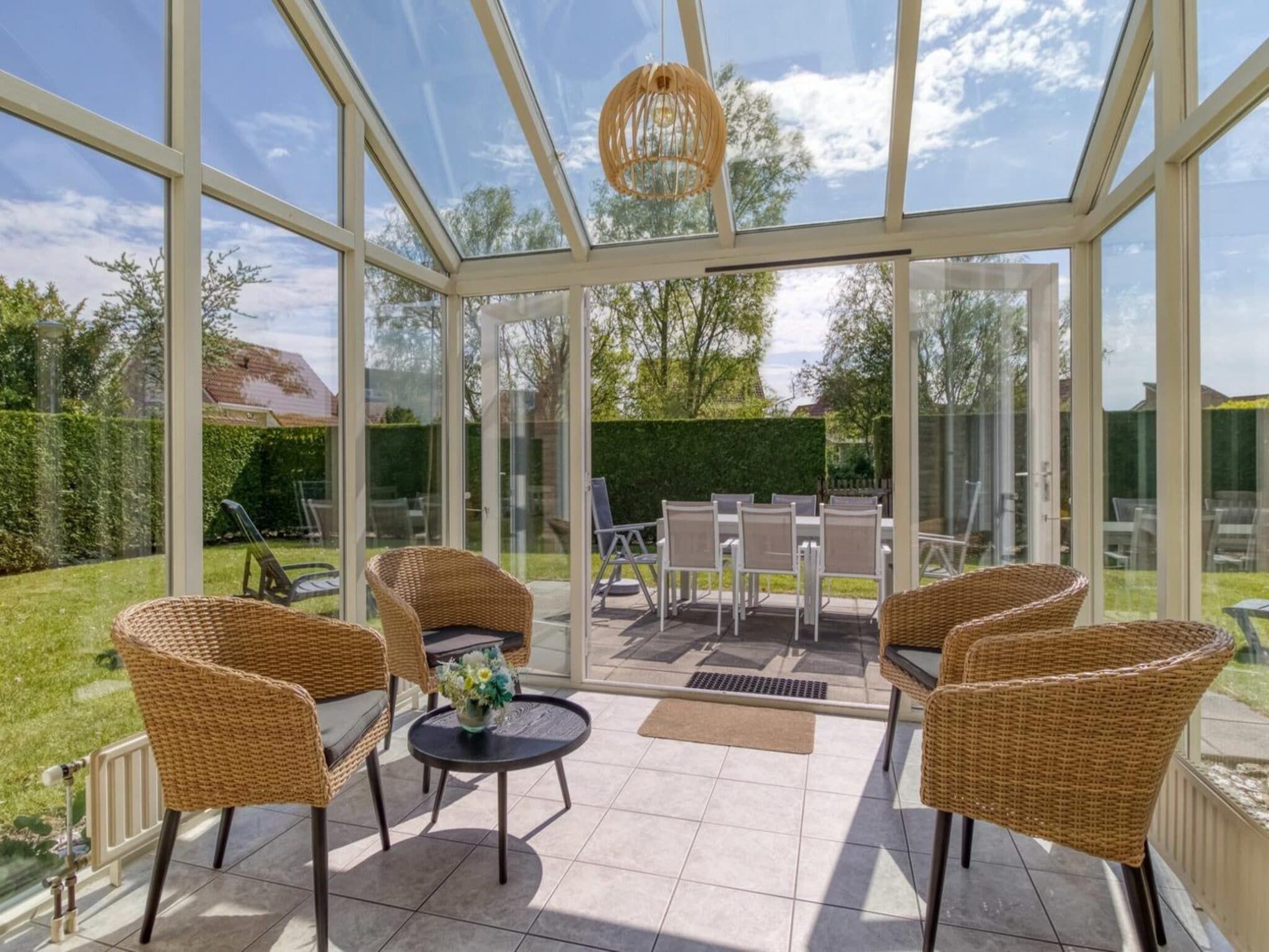 Het terras van Scheldeveste 165 Schelde Breskens in Breskens