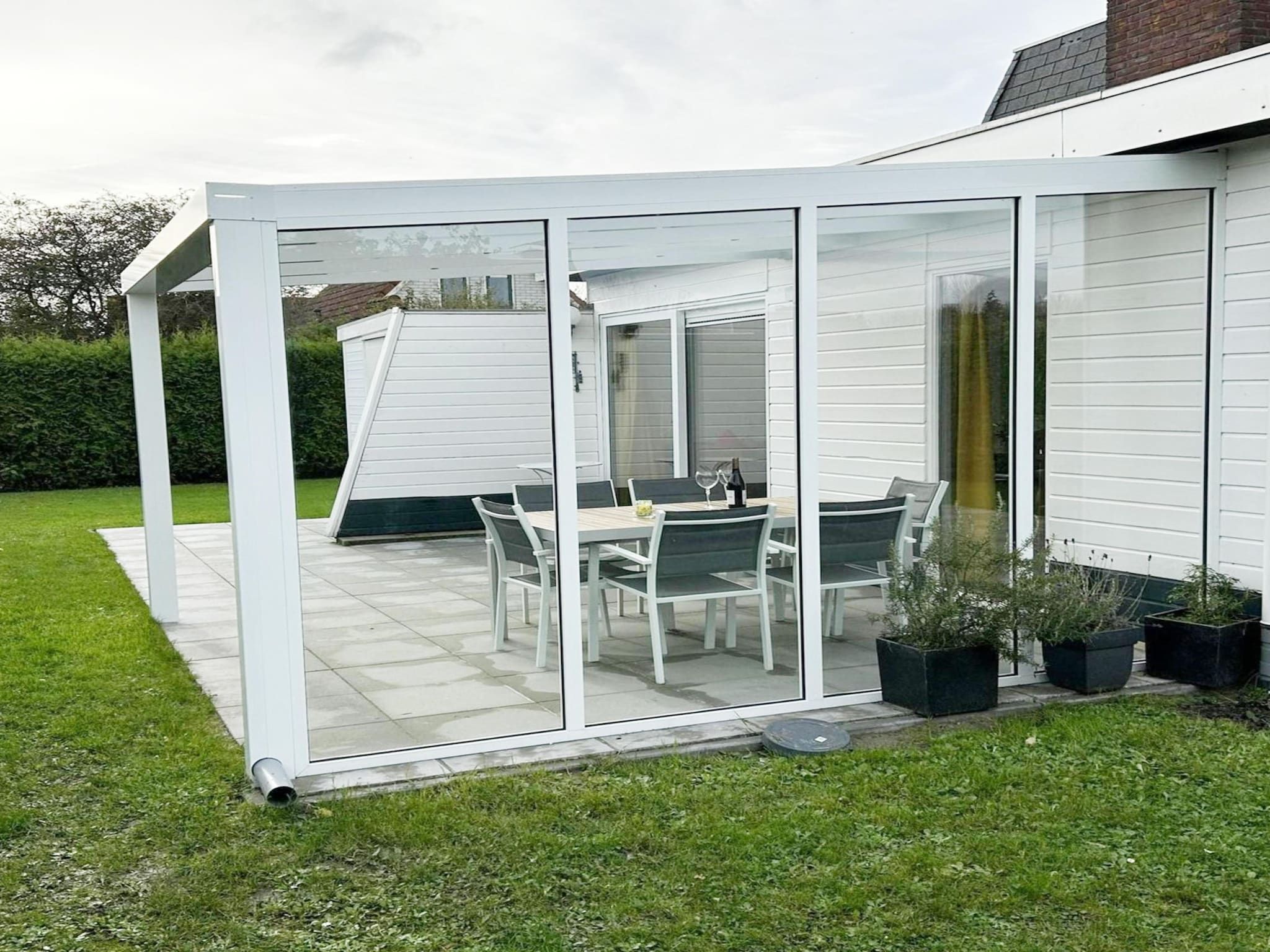 Het terras van Schoneveld 60 Zeester Breskens in Breskens