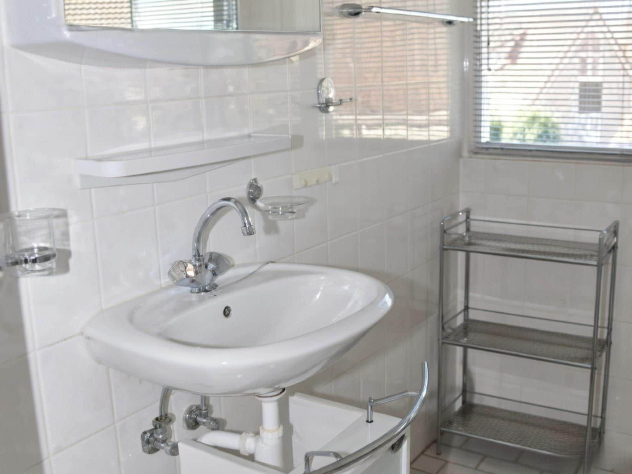 De badkamer van Scheldeveste 167 Zwin Breskens in Breskens