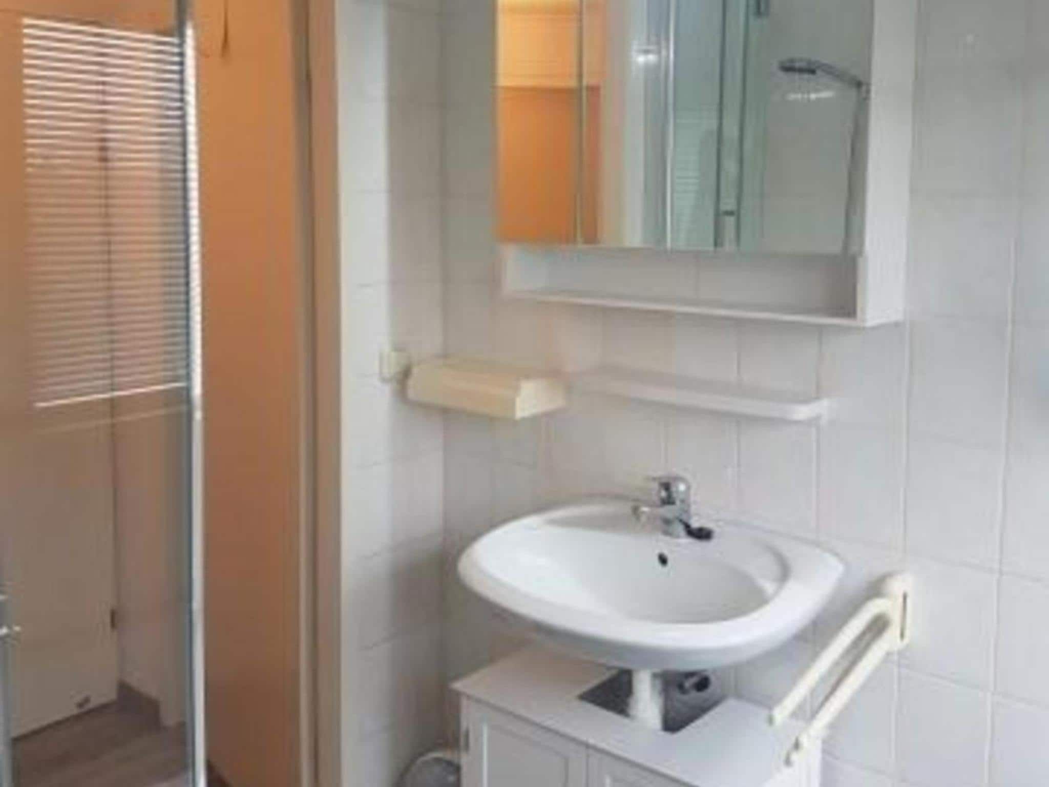 De badkamer van Scheldeveste 180 Zwin Breskens in Breskens