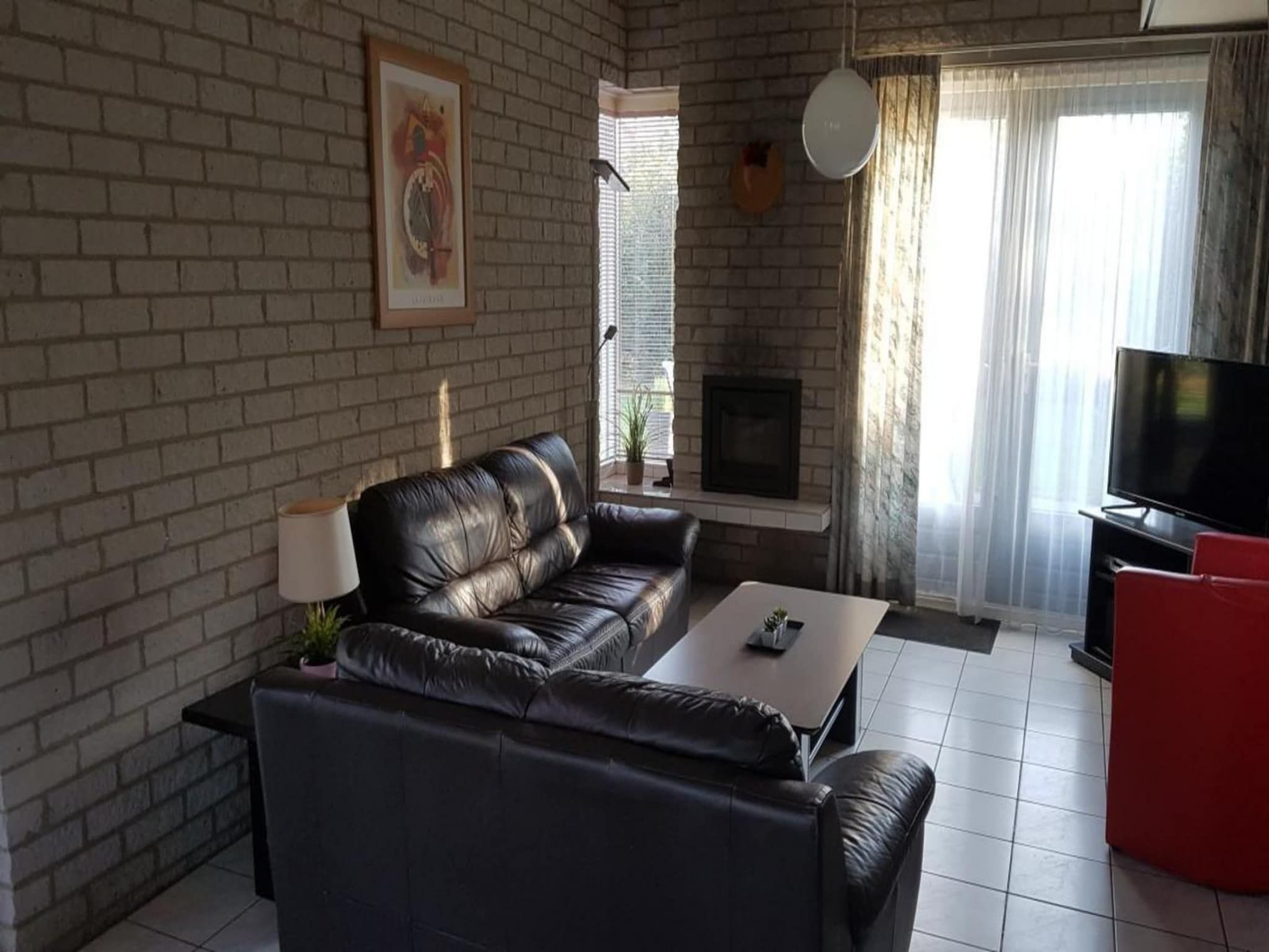 De woonkamer van Schoneveld 353 Strandparel Breskens in Breskens