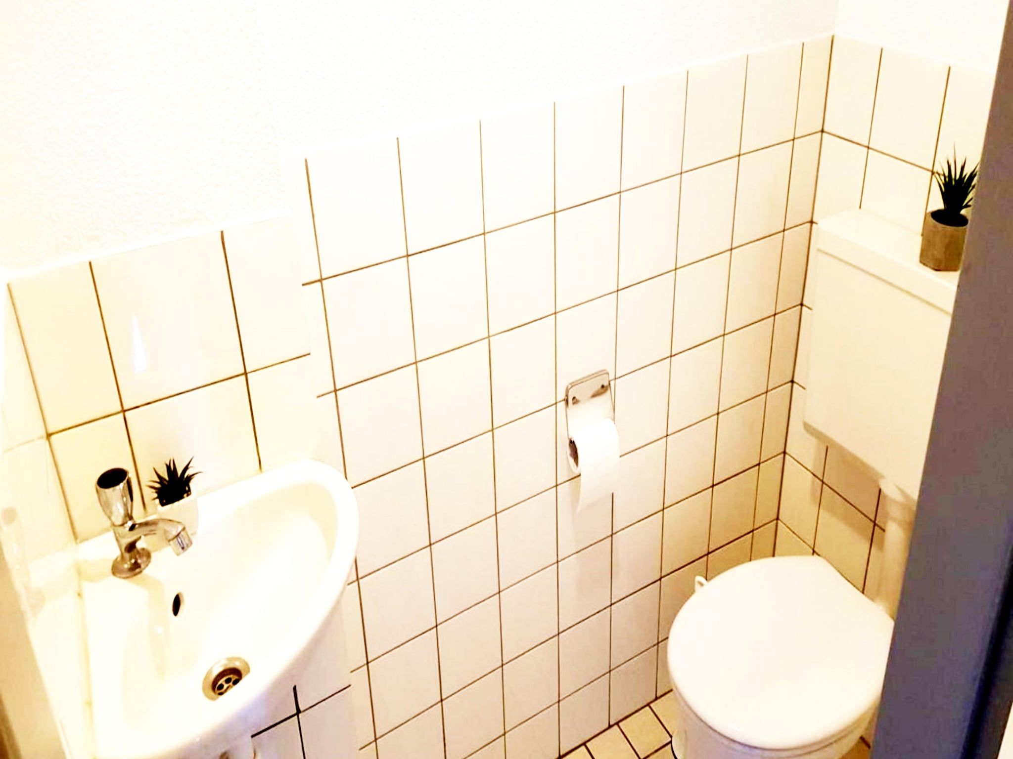 De badkamer van Schoneveld 353 Strandparel Breskens in Breskens