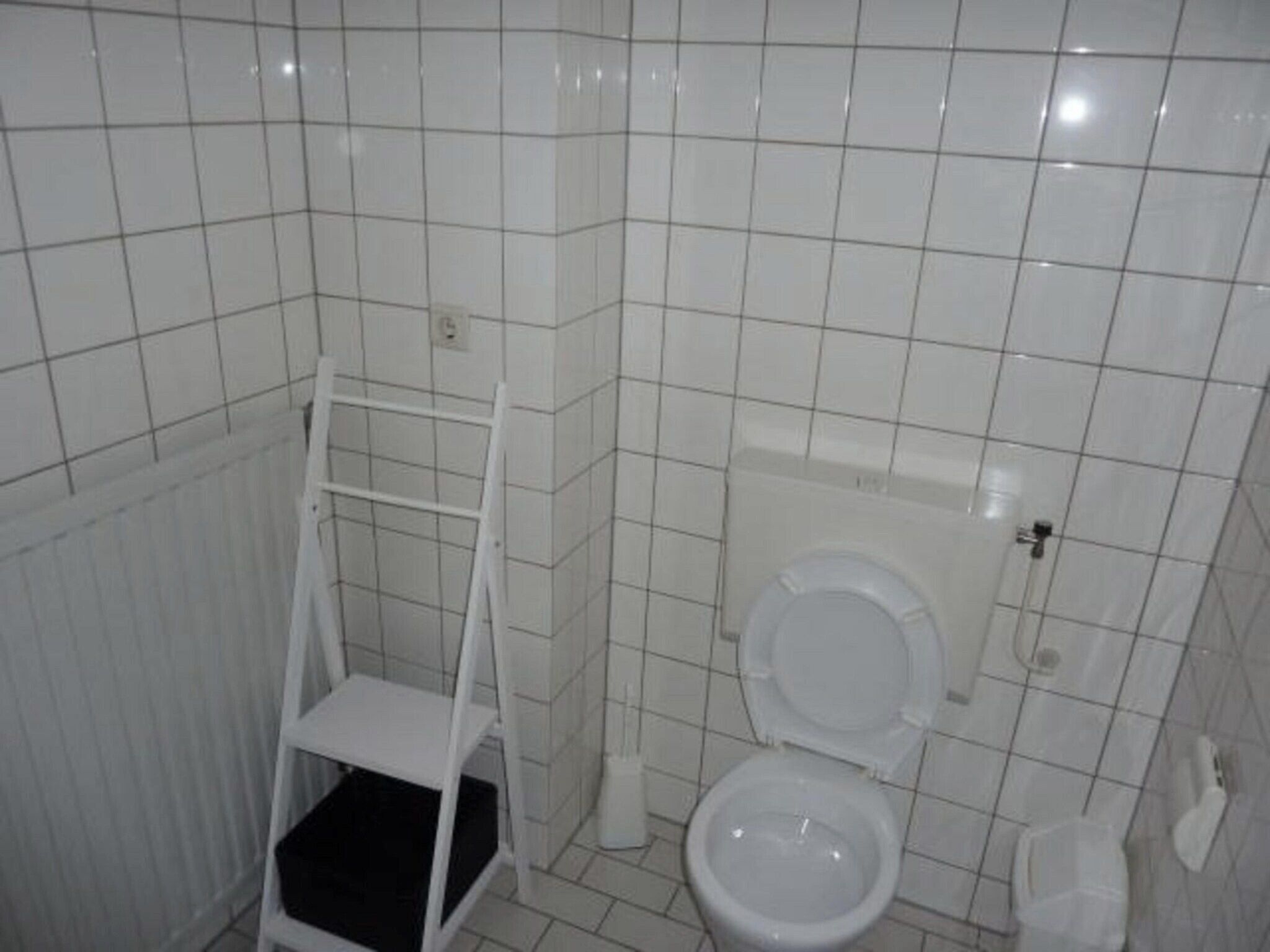 De badkamer van Schoneveld 367 Strandparel Breskens in Breskens