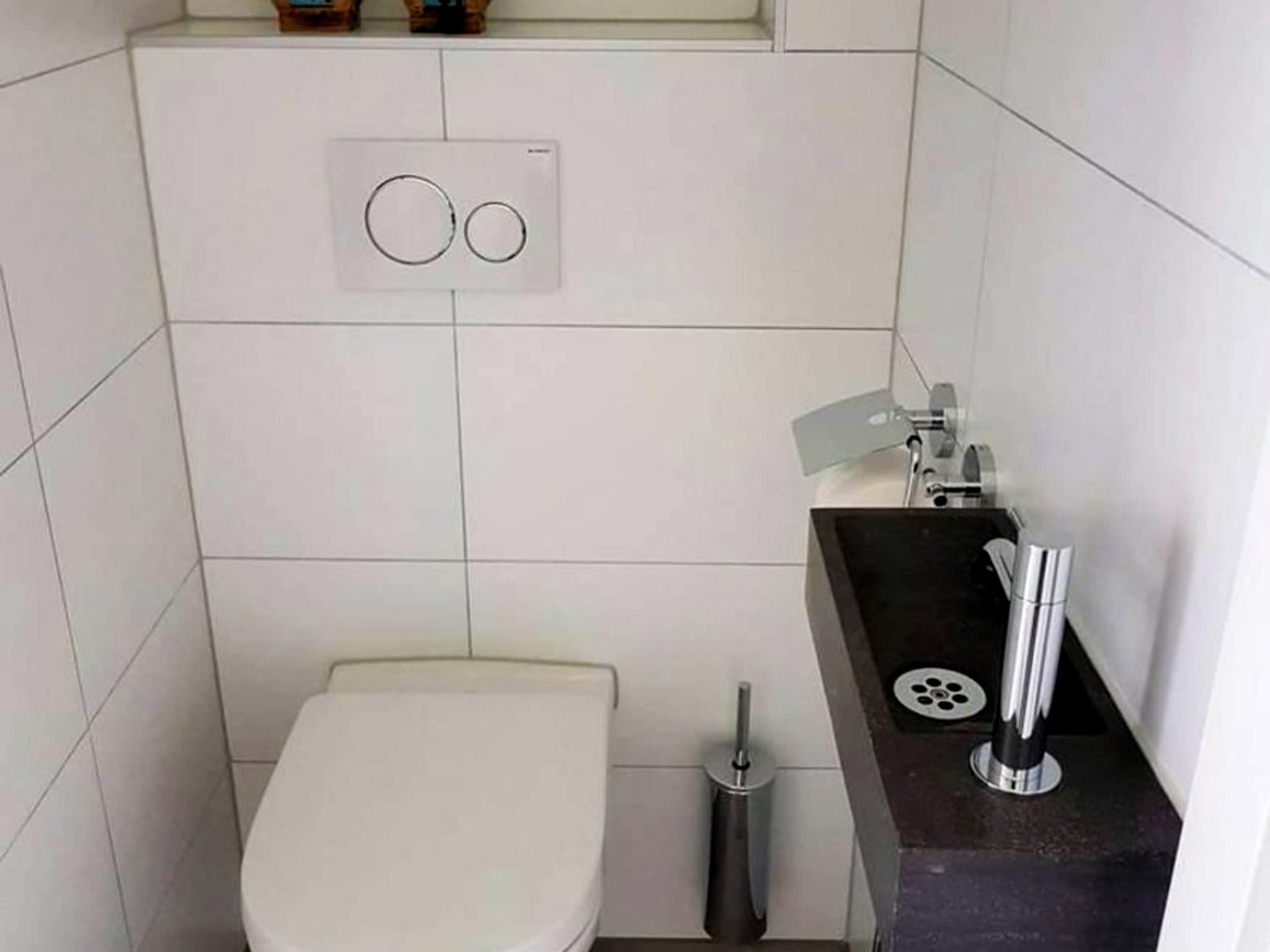 De badkamer van Scheldeveste 228 Zwin Breskens in Breskens