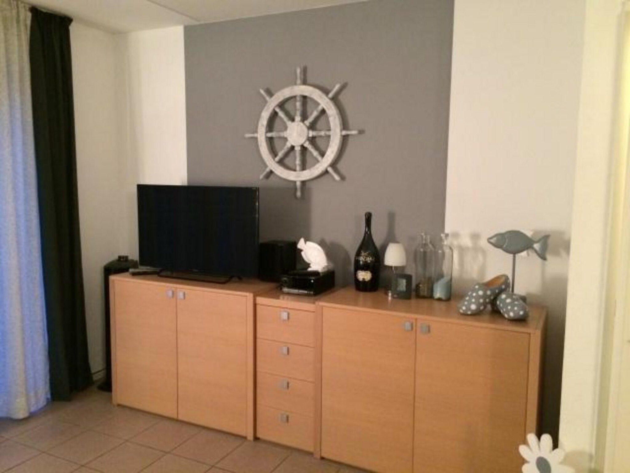 De woonkamer van Fort Soleil 29 Zeezwaluw Breskens in Breskens