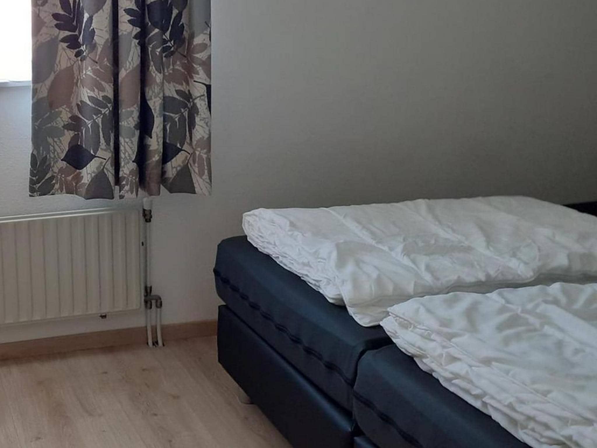 Een slaapkamer van Fort Soleil 30 Zeezwaluw Breskens in Breskens