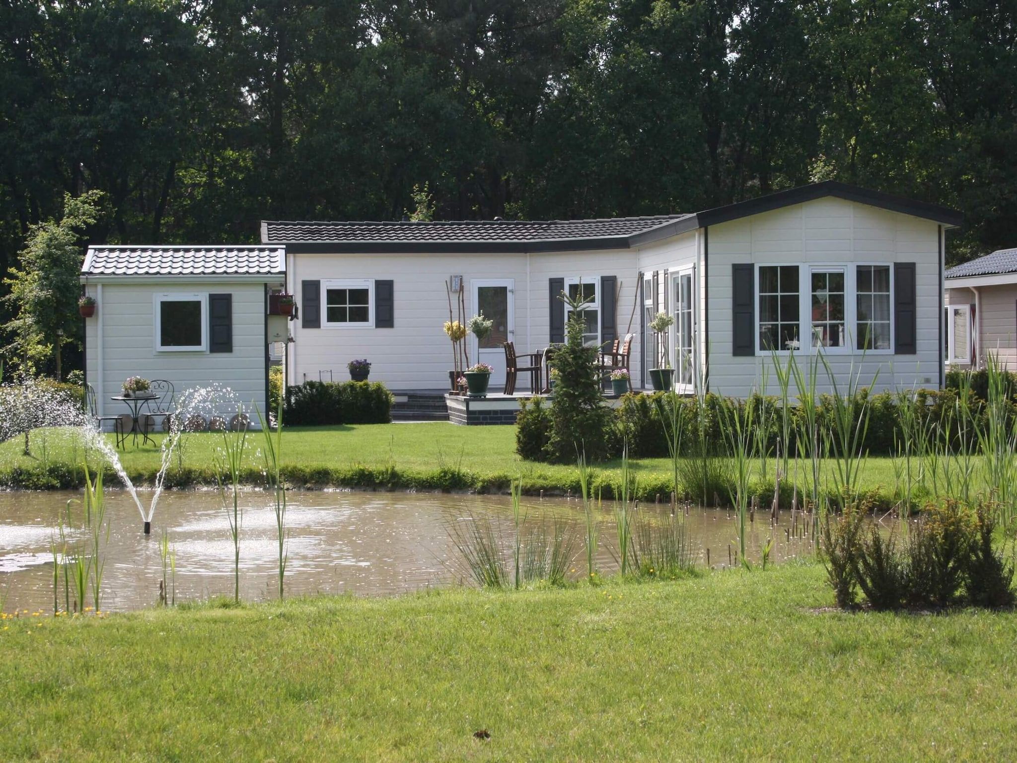 De omgeving van Schoneveld 371 Strandparel Breskens in Breskens