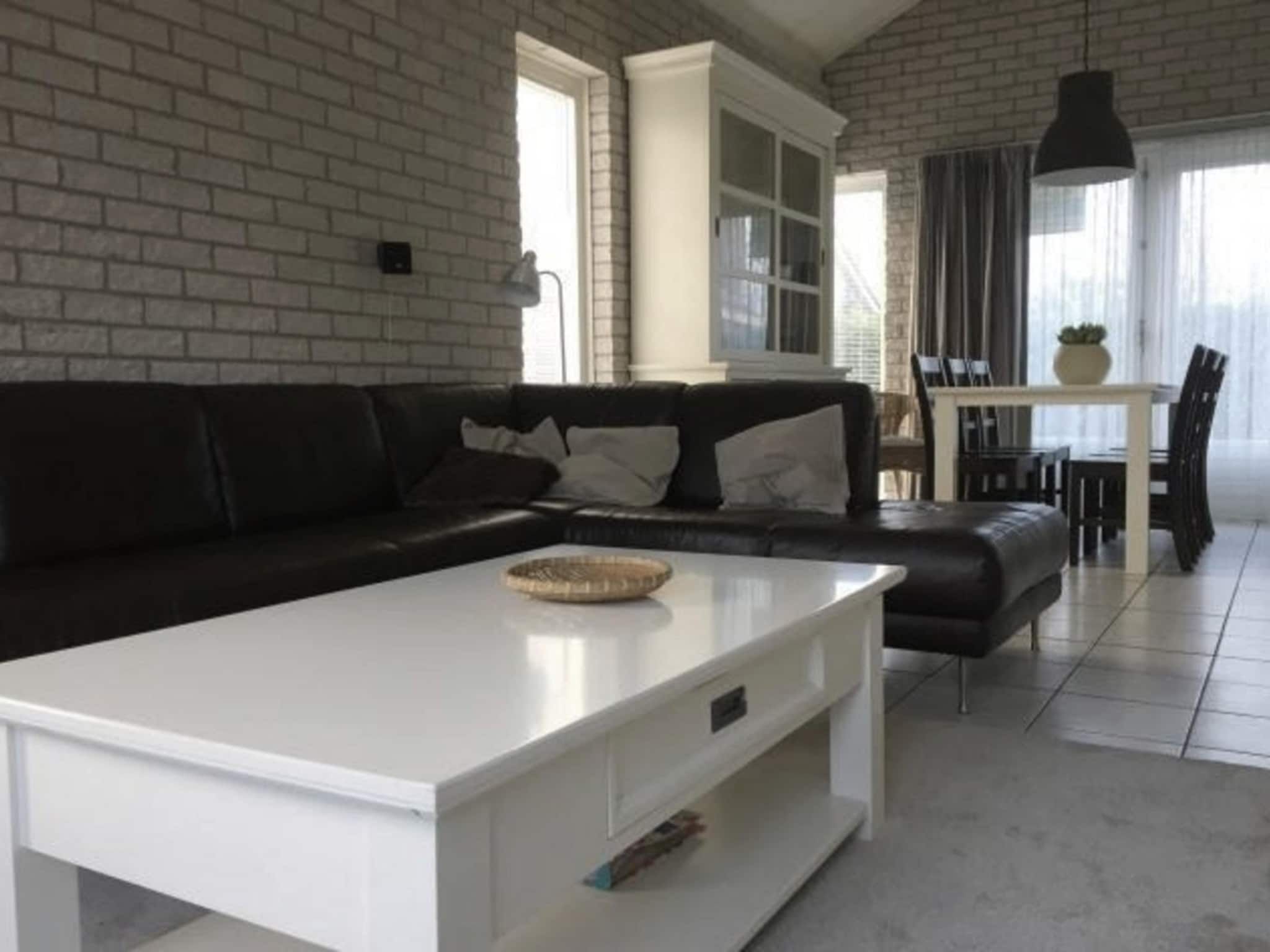 De woonkamer van Schoneveld 371 Strandparel Breskens in Breskens