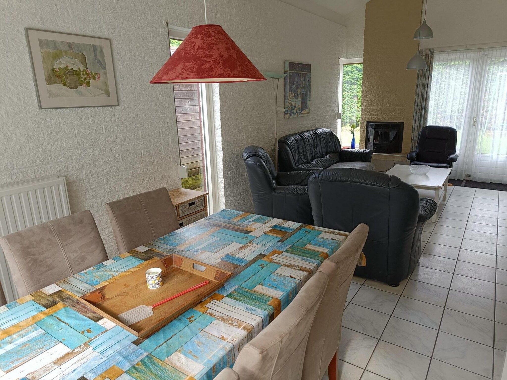 De eetkamer van Schoneveld 373 Strandparel Breskens in Breskens