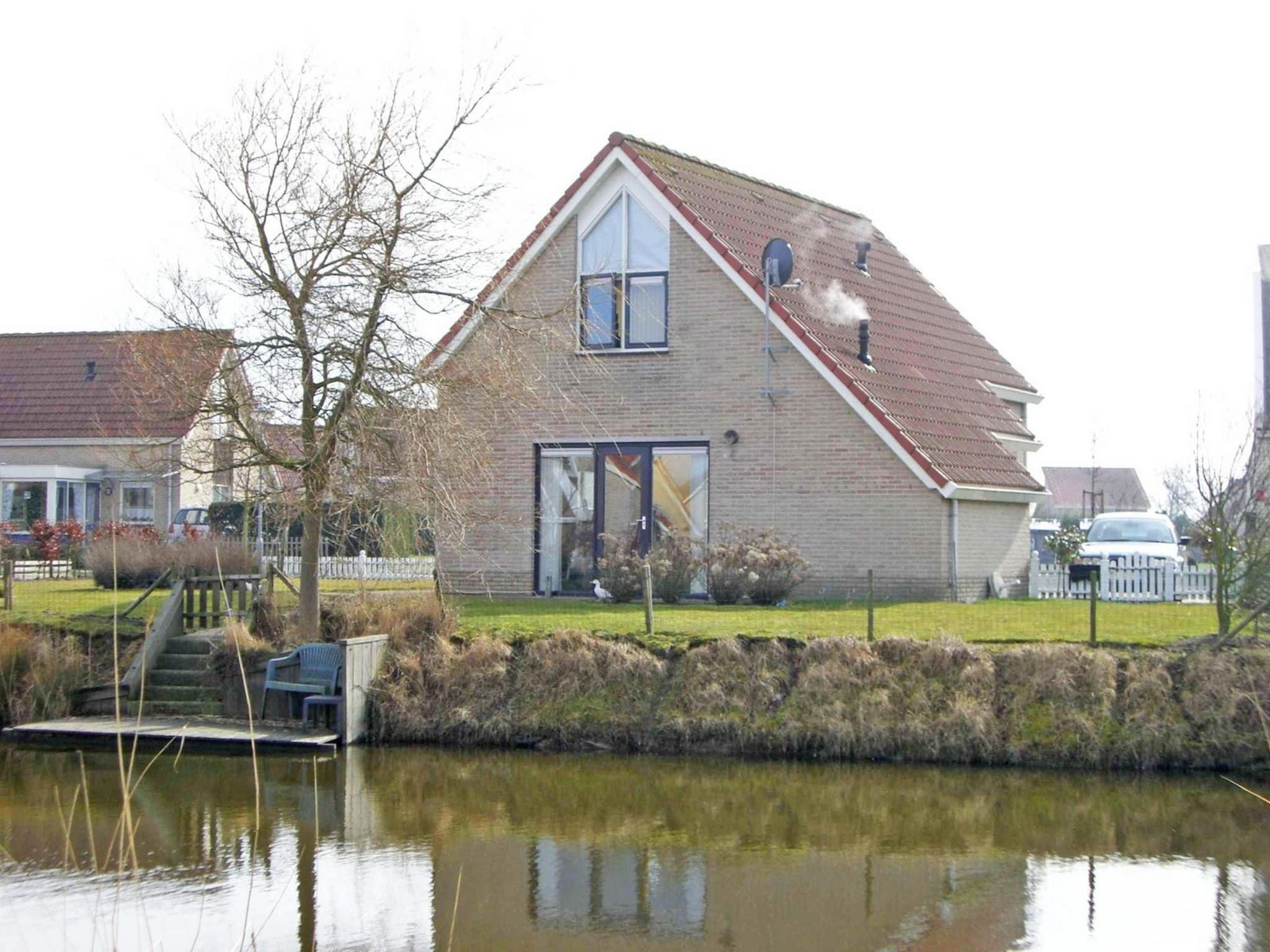 De buitenkant van Scheldeveste 8 Zwin Breskens in Breskens