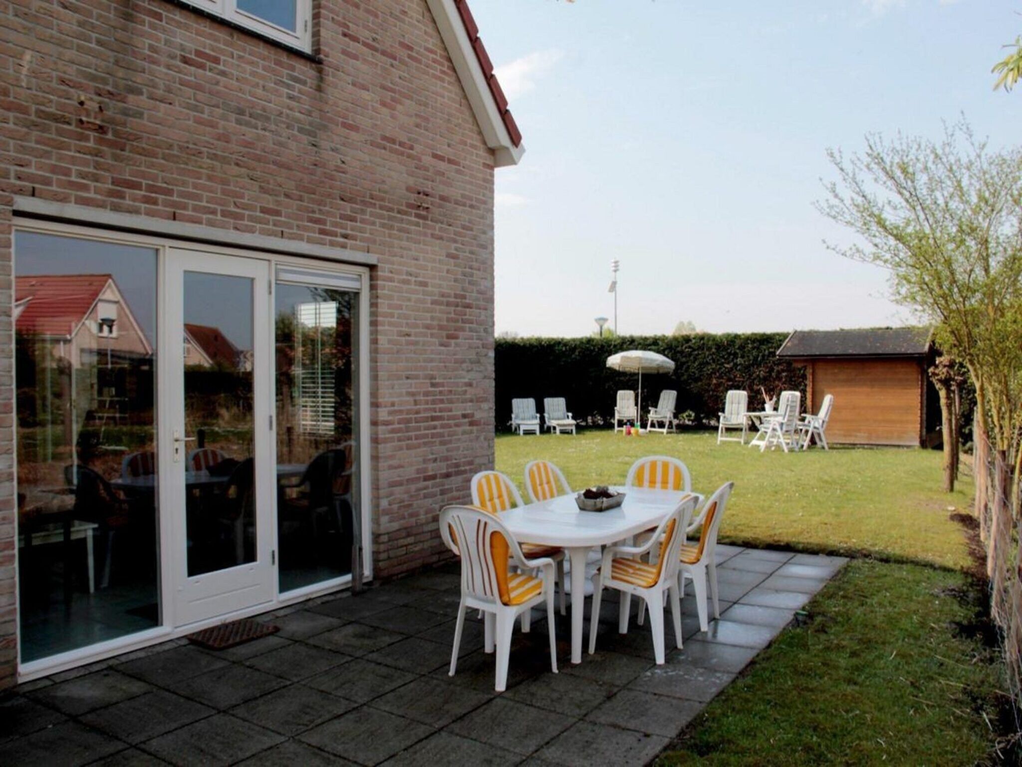 Het terras van Scheldeveste 14 Zwin Breskens in Breskens