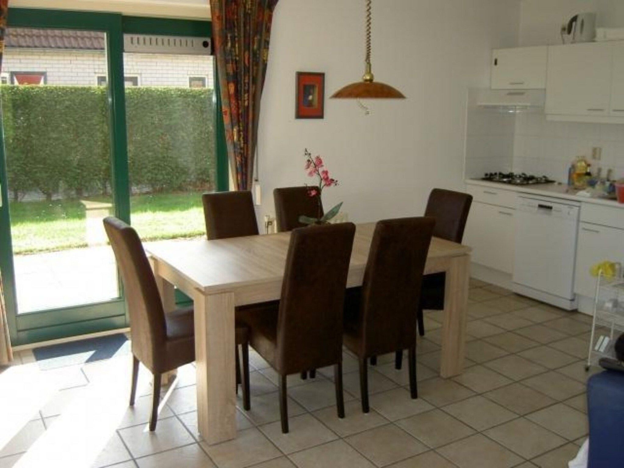 De eetkamer van Schoneveld 170 Zeemeeuw Breskens in Breskens