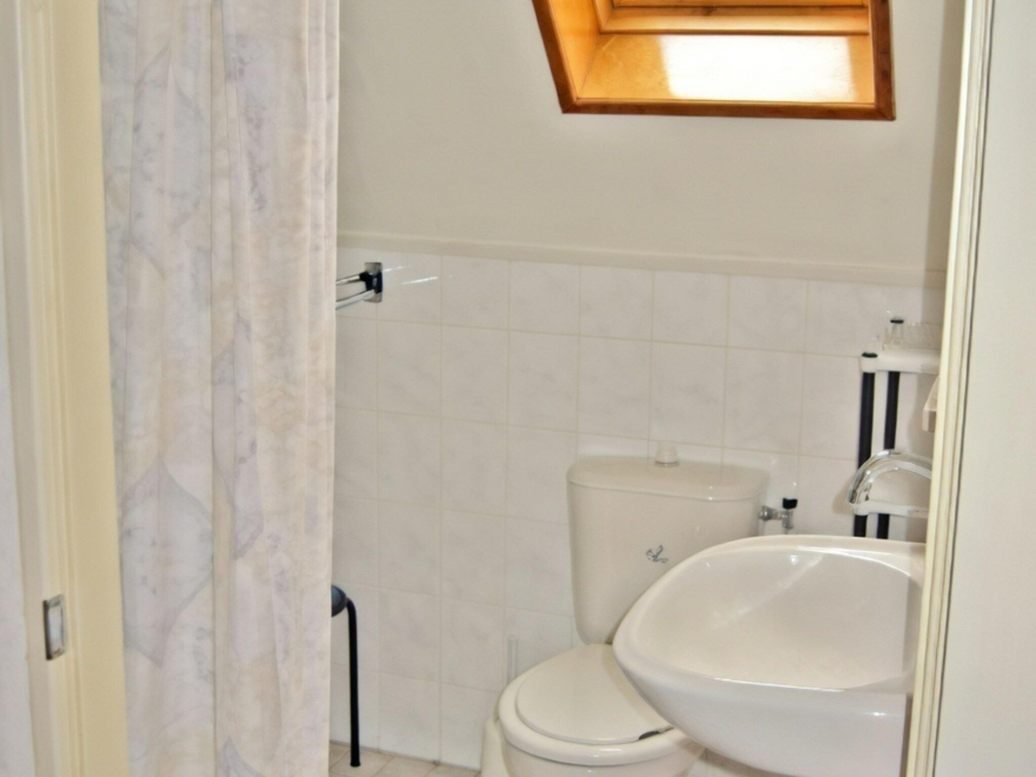 De badkamer van Schoneveld 170 Zeemeeuw Breskens in Breskens