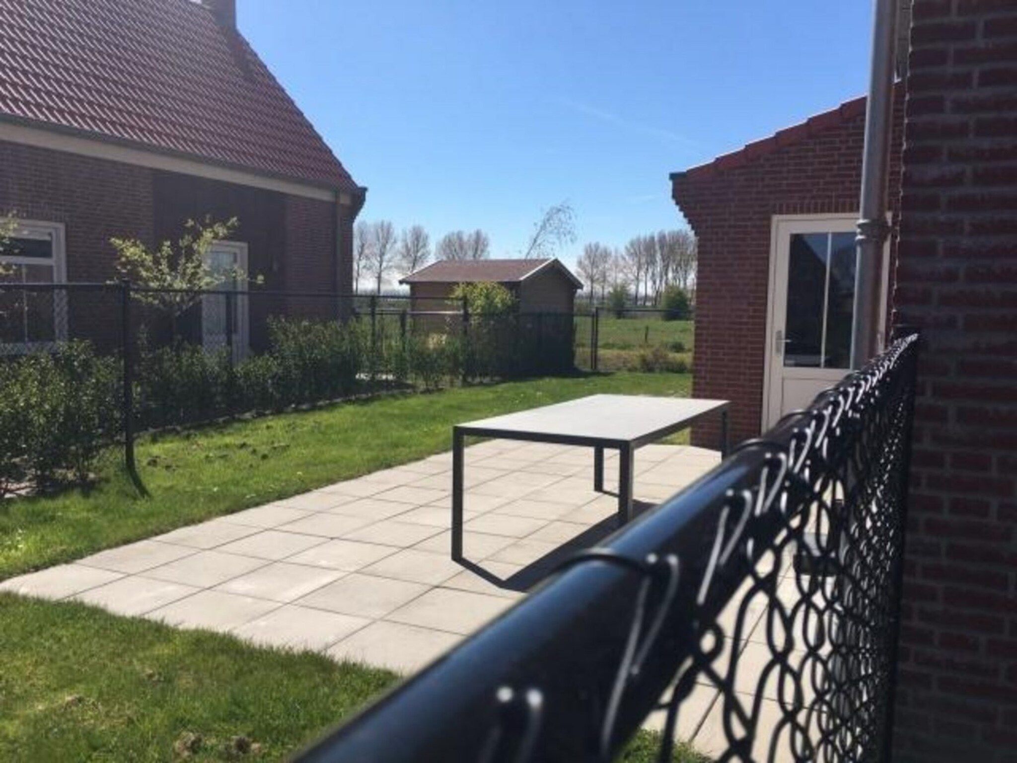 De tuin van Landgoed de Lente 12 Krokus Breskens in Breskens