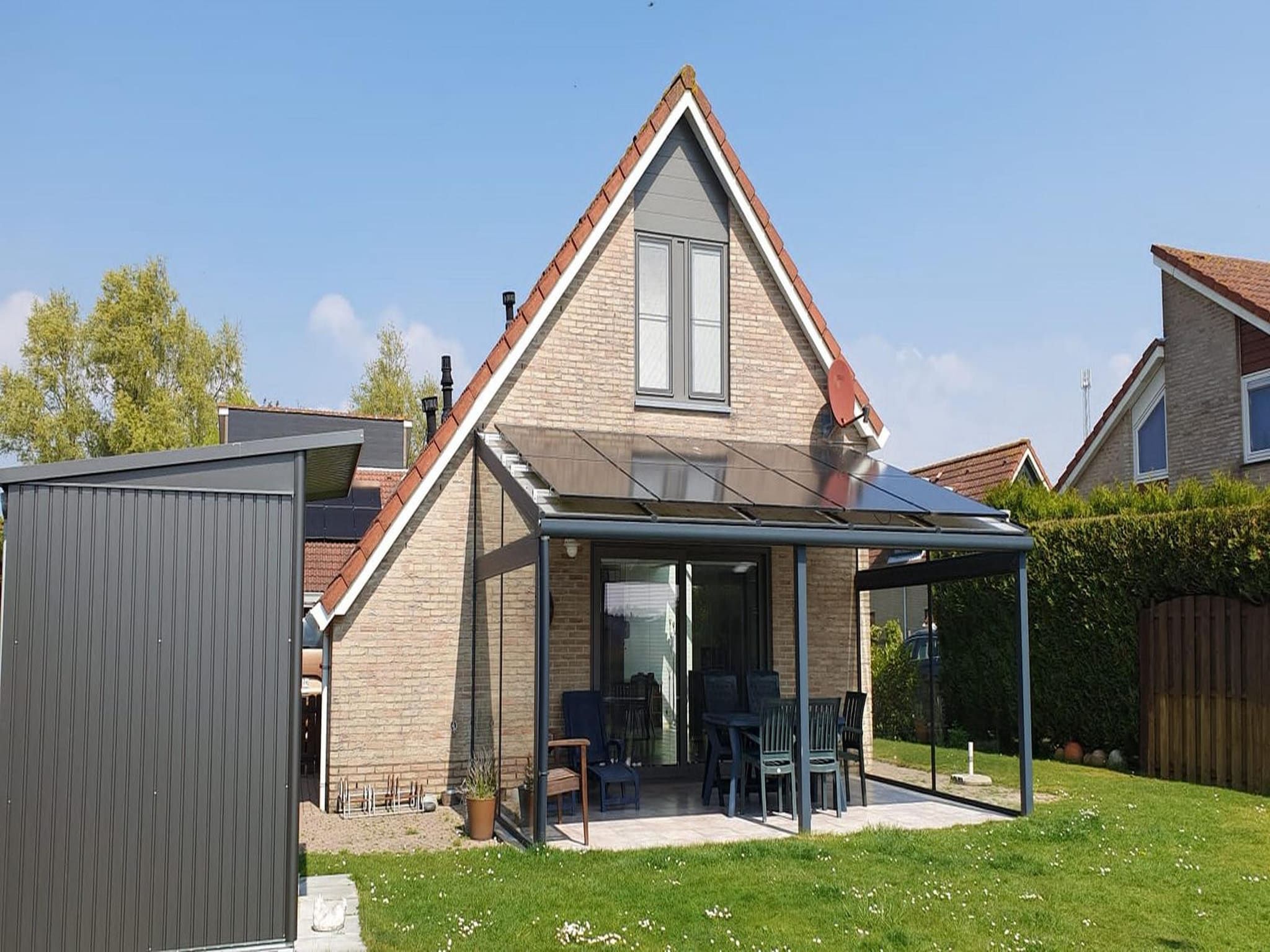 De buitenkant van Scheldeveste 45 Zwin Breskens in Breskens