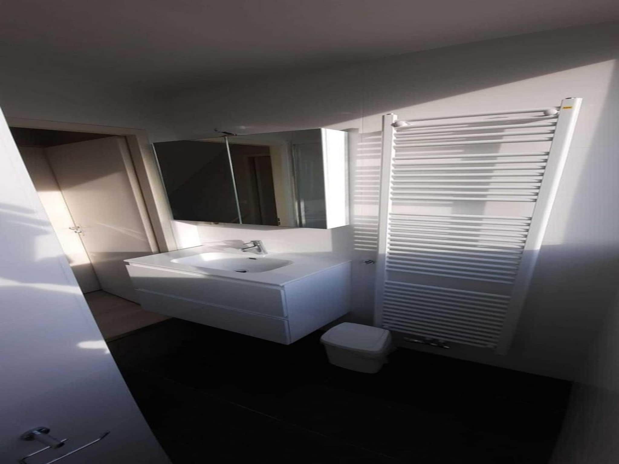 De badkamer van Schoneveld 182 Stern Breskens in Breskens