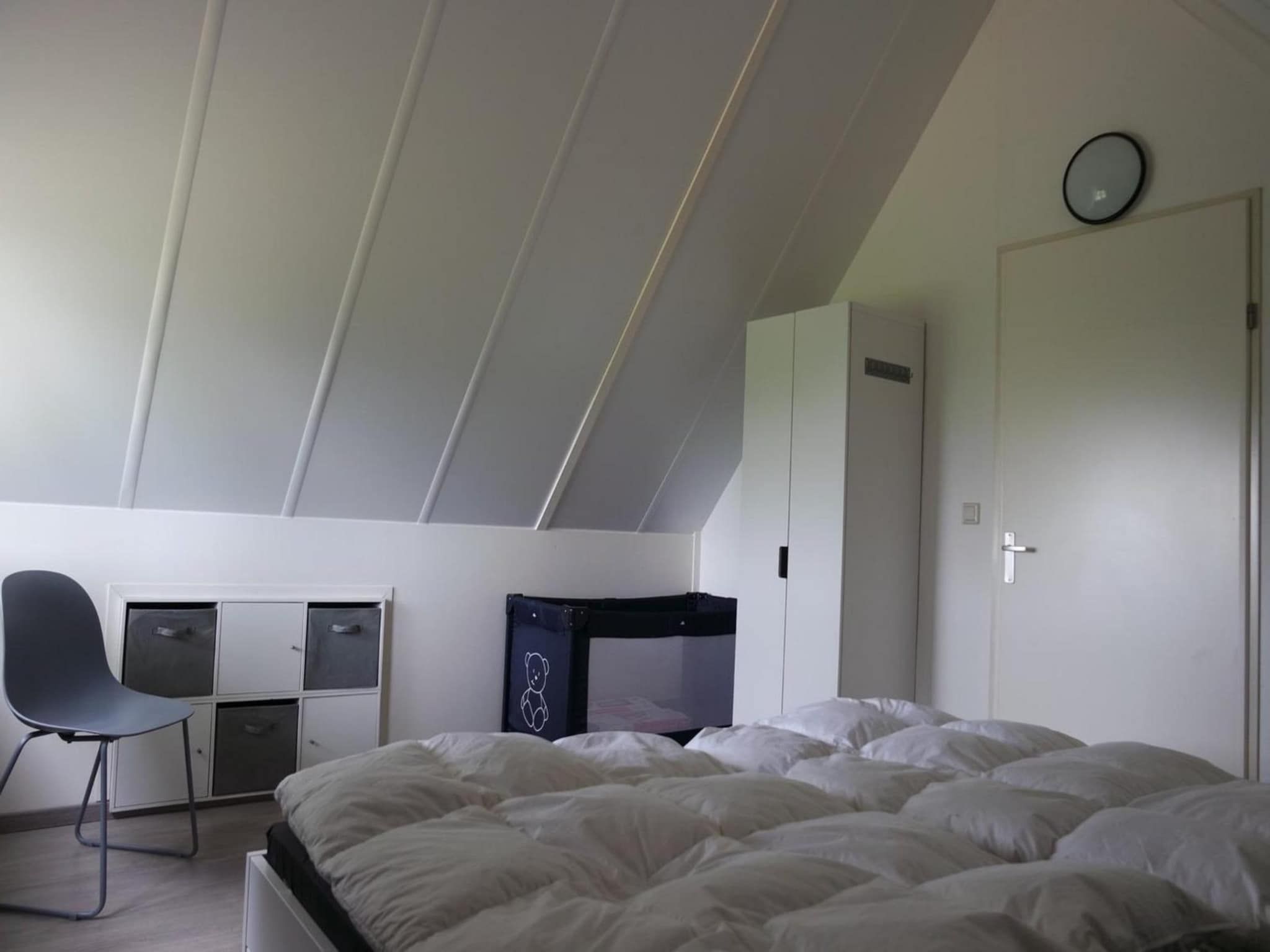 Een slaapkamer van Schoneveld 184 Stern Breskens in Breskens