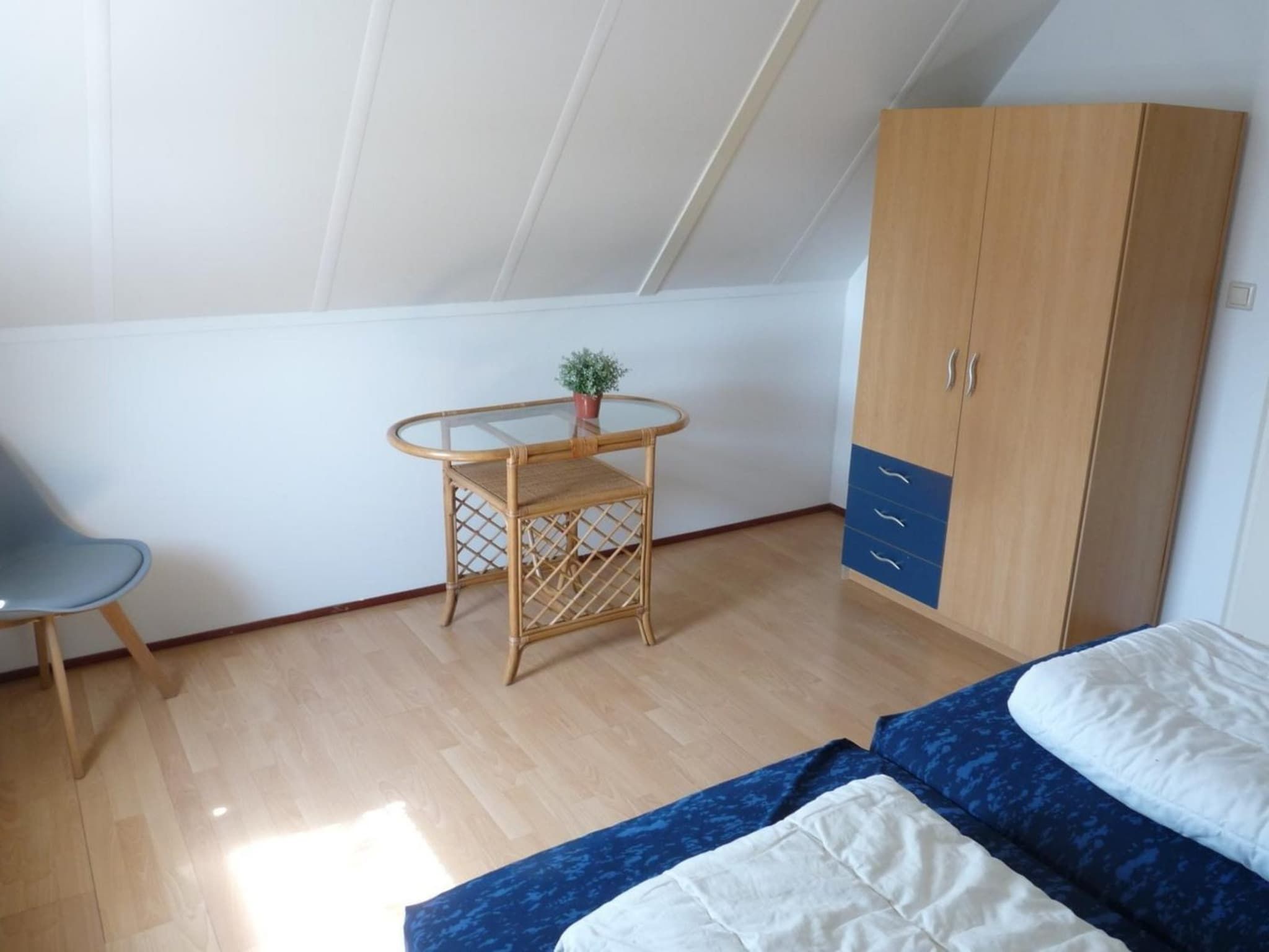 Een slaapkamer van Schoneveld 246 Stern Breskens in Breskens