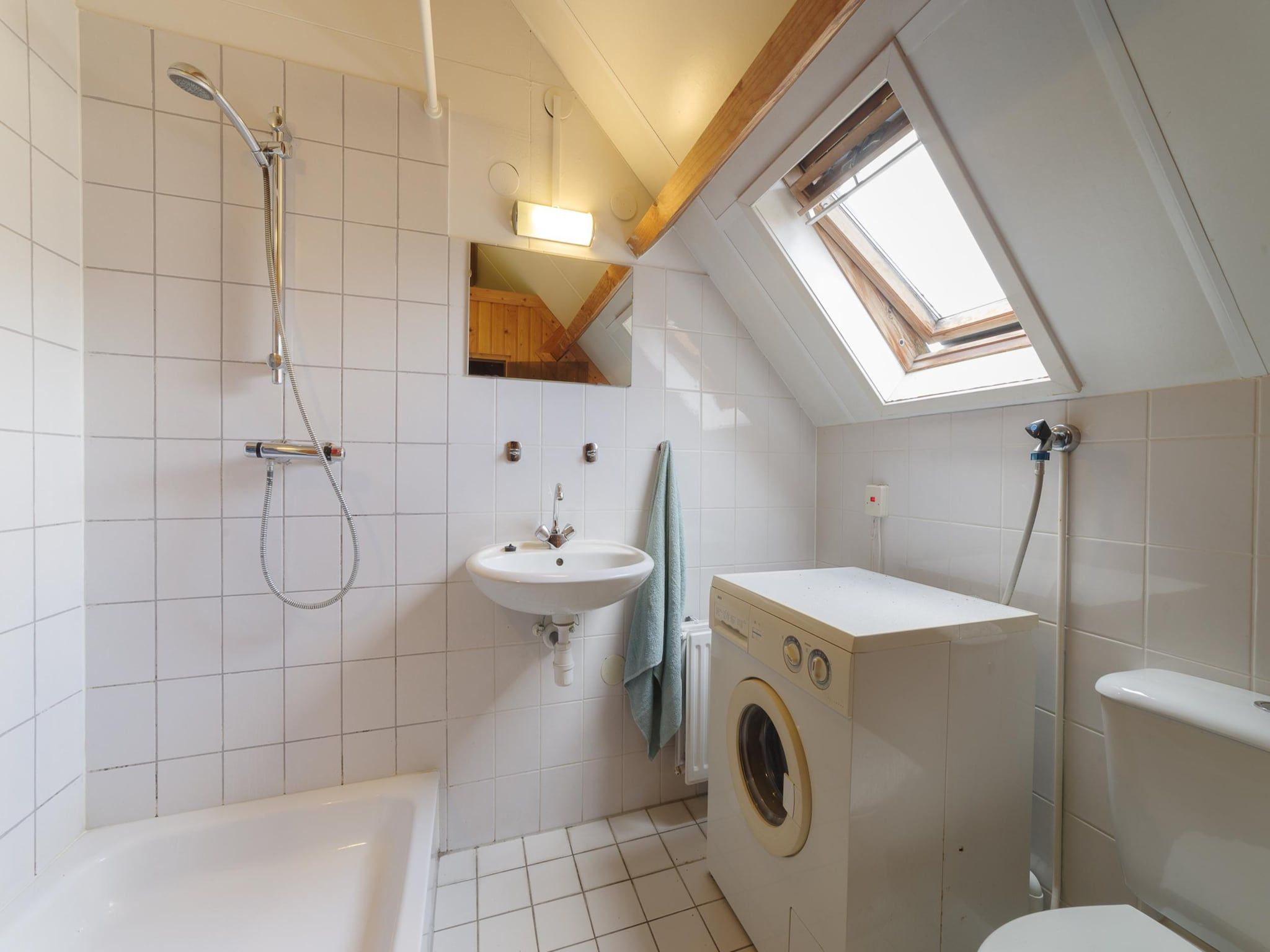 De badkamer van Villapark De Oesterbaai 123 in Wemeldinge