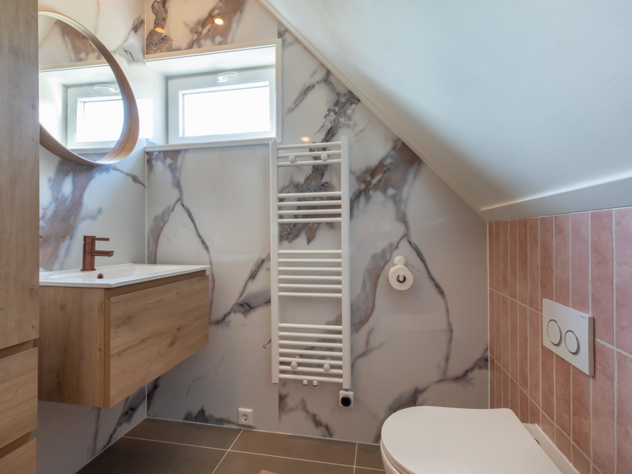 De badkamer van Appartement 'Bed by Al' - Hoofdstraat 16 a  Kortgene in kortgene