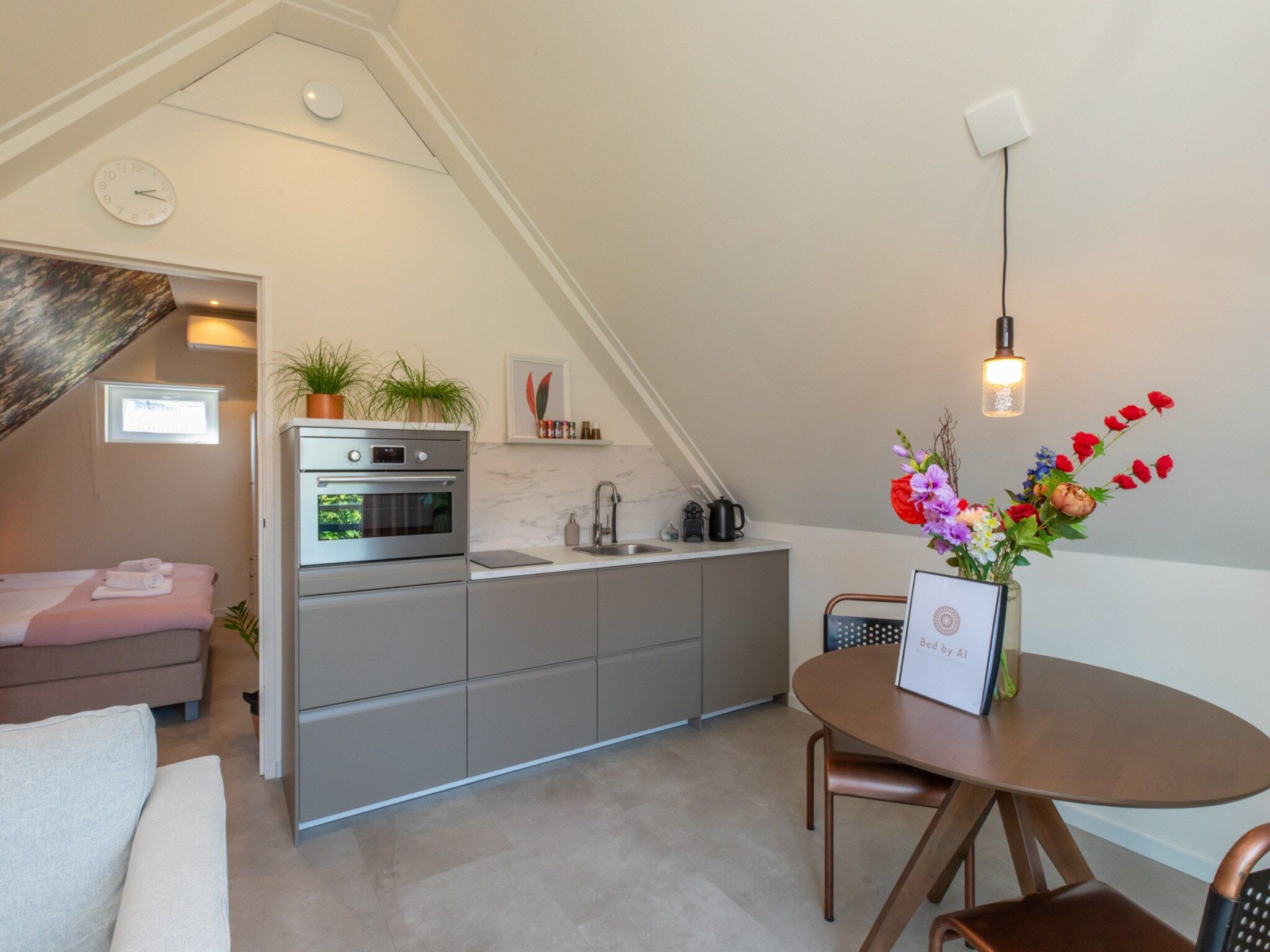 De keuken van Appartement 'Bed by Al' - Hoofdstraat 16 a  Kortgene in kortgene