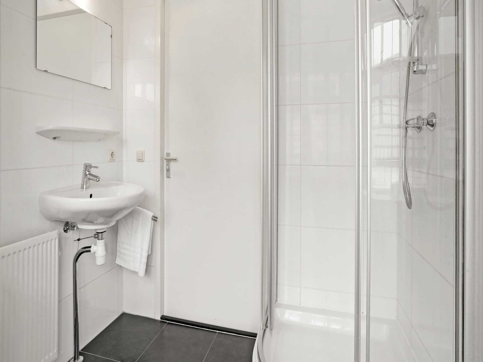 De badkamer van 334 in Simonshaven