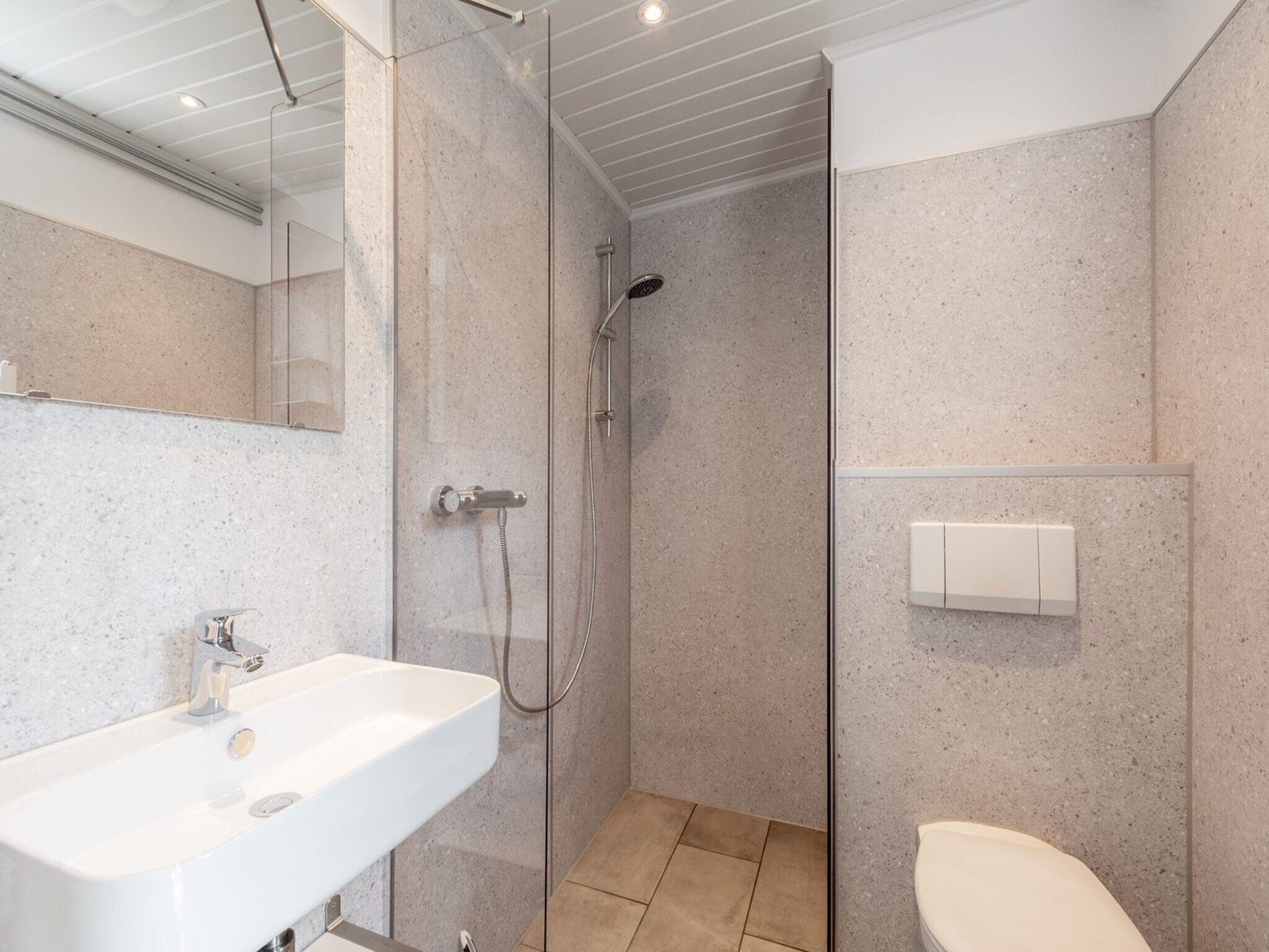 De badkamer van Duinland 188 in Sint Maartenszee