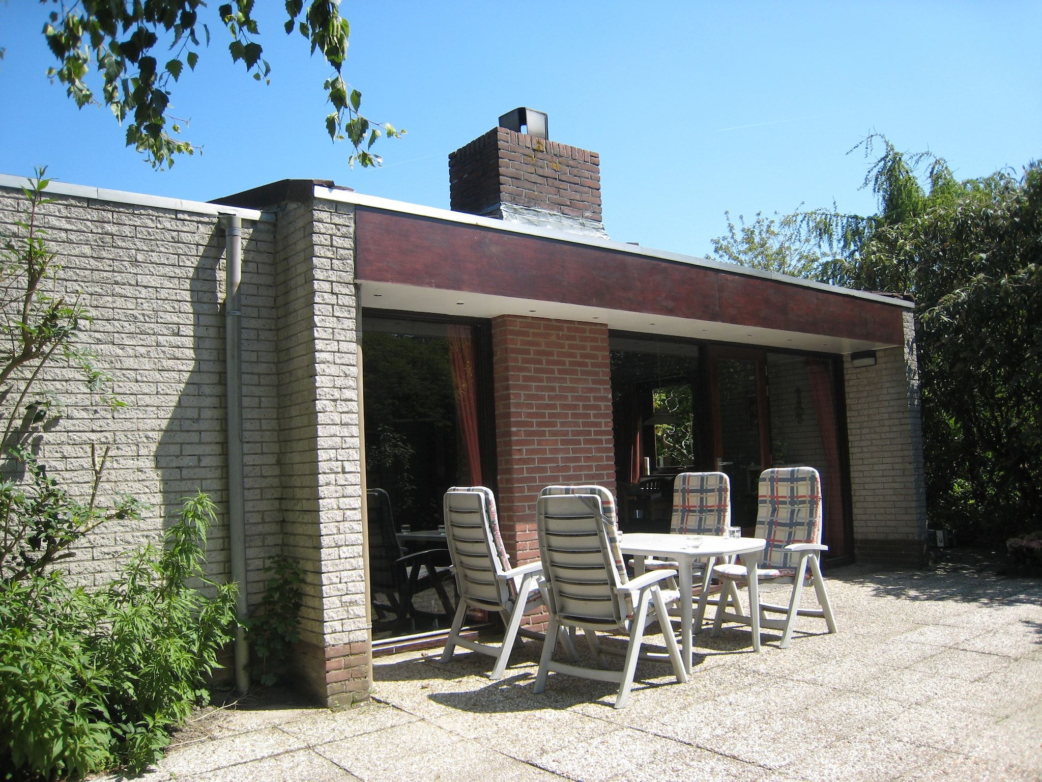 Het terras van De Nachtegaal - Veerse Meer in Kamperland