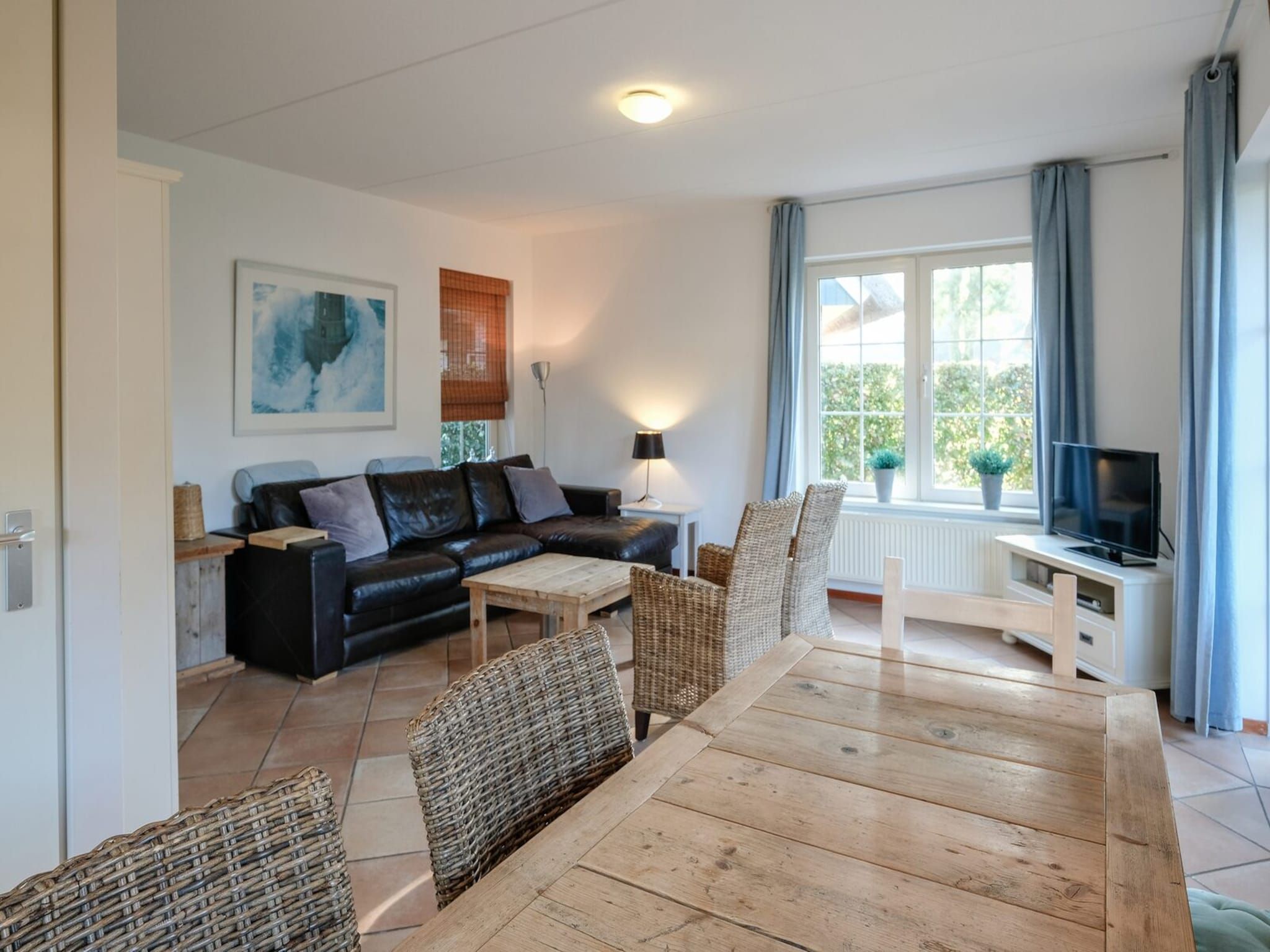 De woonkamer van Anzelhoef 5 in Sint Maartenszee