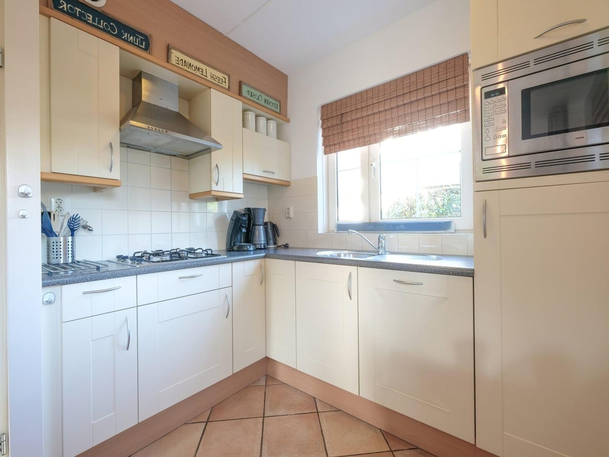 De keuken van Anzelhoef 5 in Sint Maartenszee