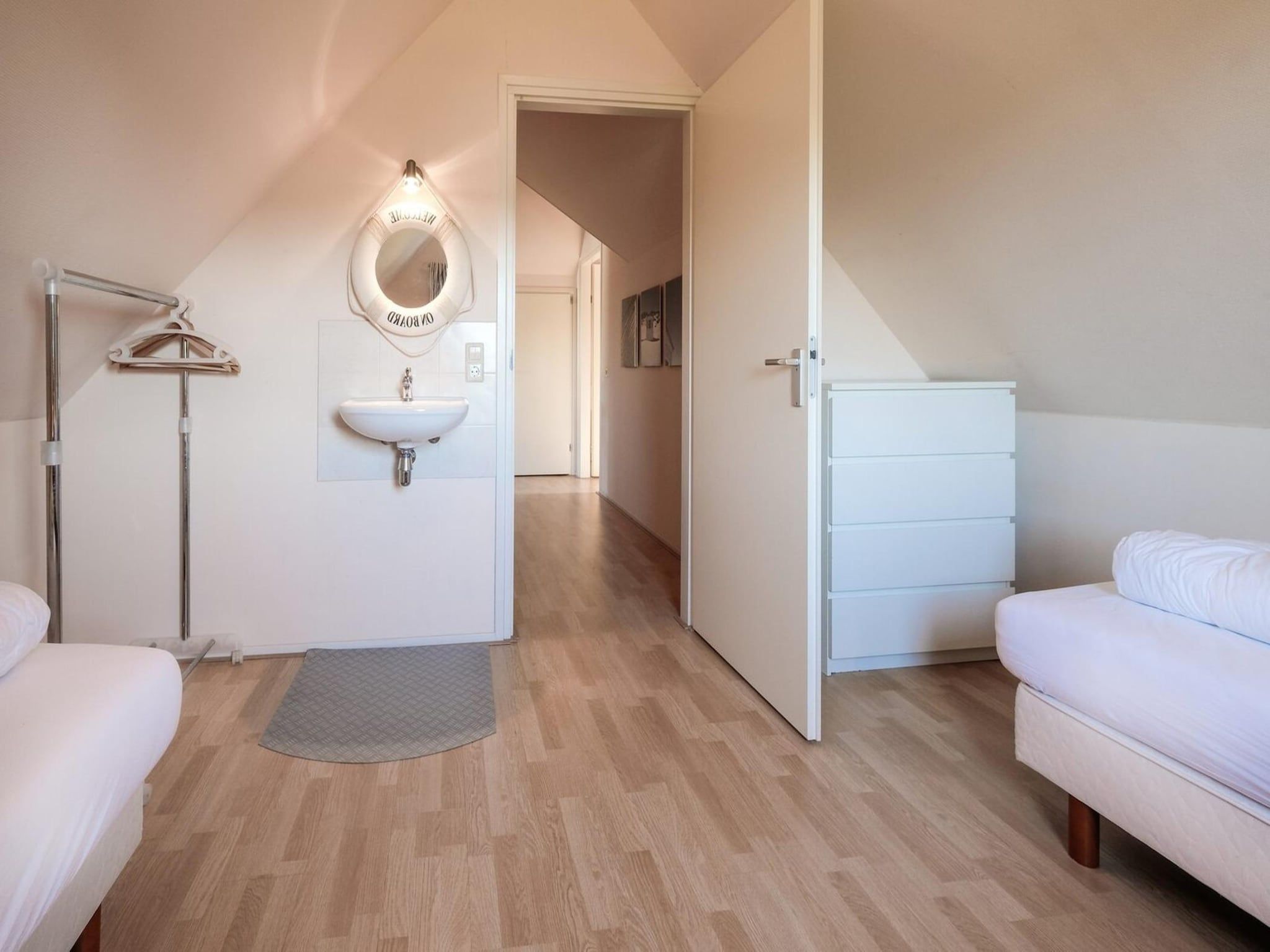 Een slaapkamer van Anzelhoef 5 in Sint Maartenszee