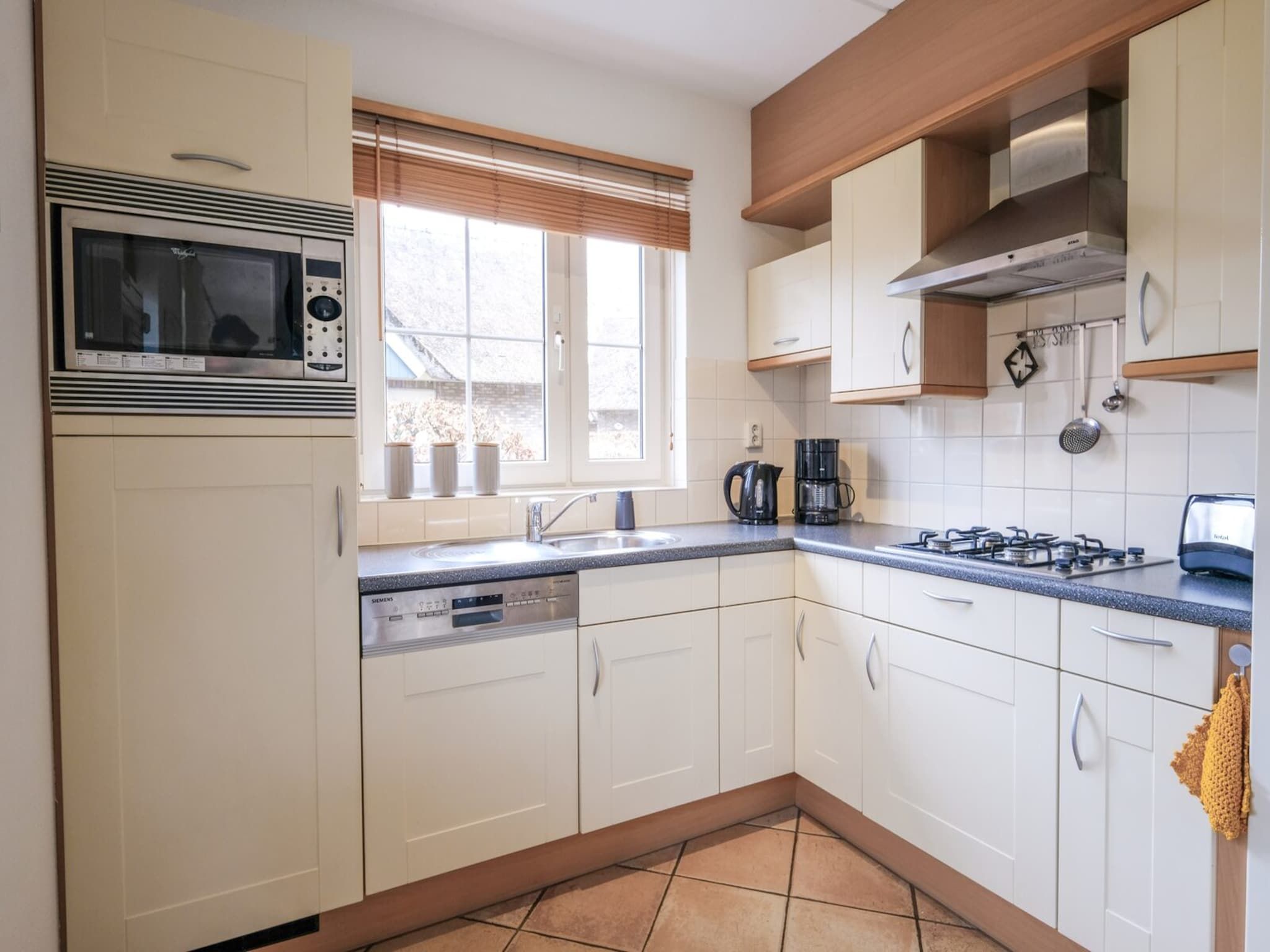 De keuken van Anzelhoef 35 in Sint Maartenszee