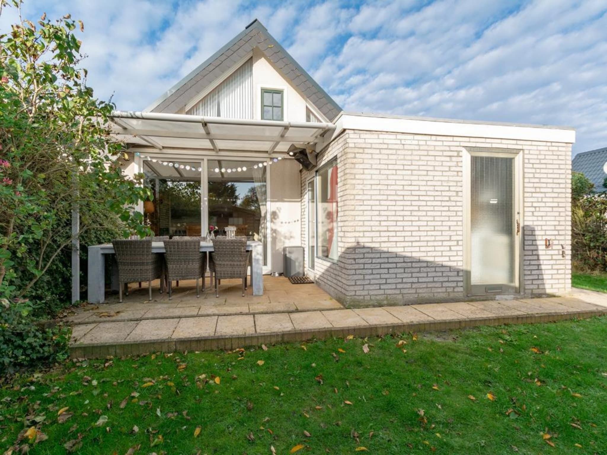 De buitenkant van Belkmerduinen 03 in Sint Maartenszee