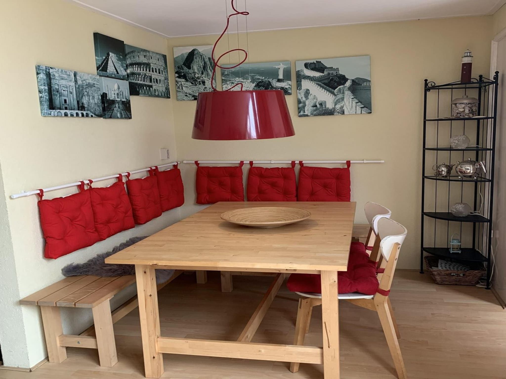 De eetkamer van Belkmerduinen 03 in Sint Maartenszee