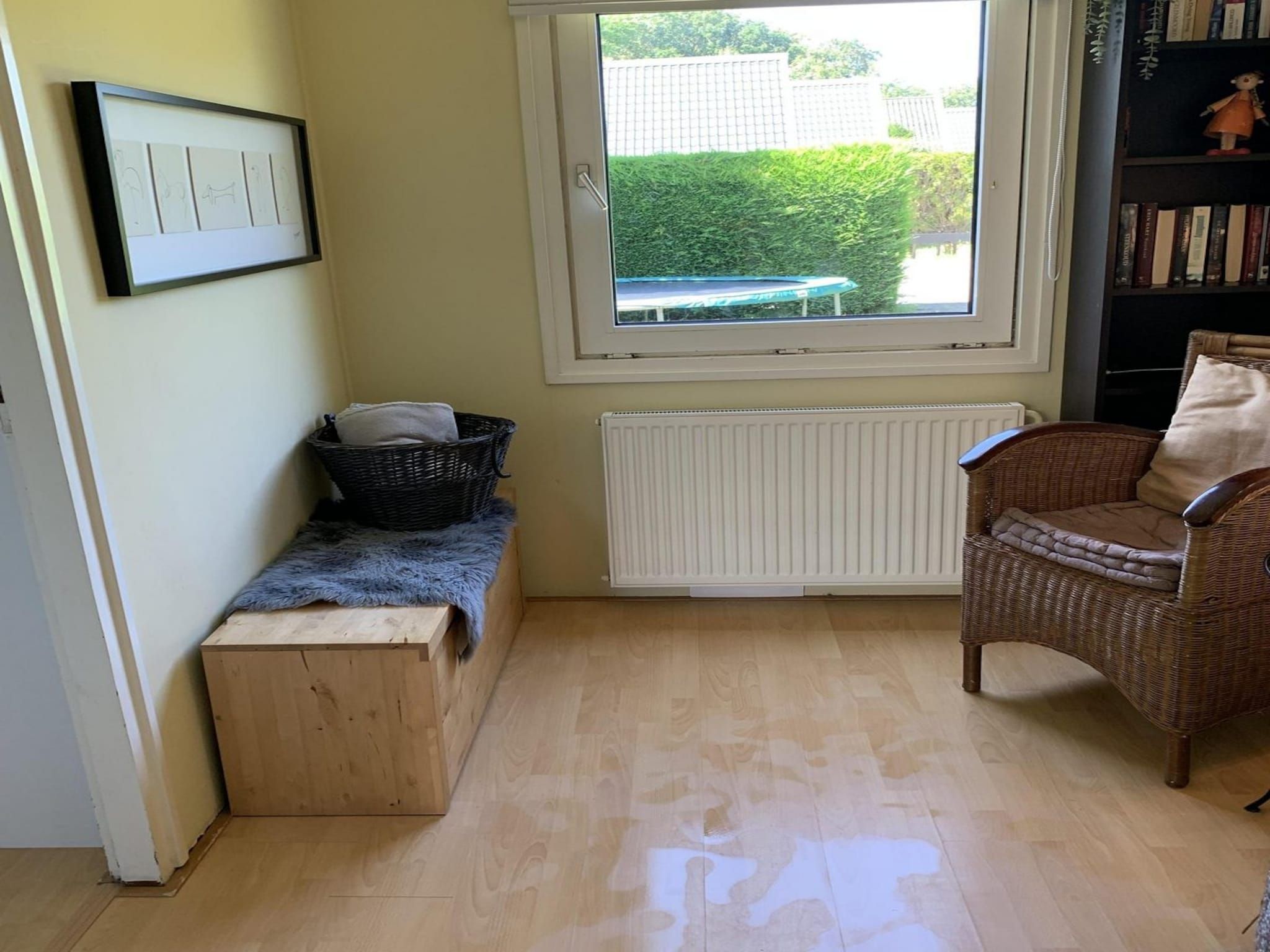 De woonkamer van Belkmerduinen 03 in Sint Maartenszee