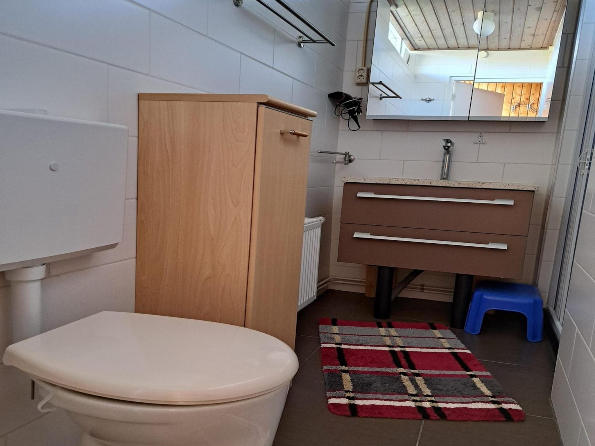 De badkamer van Eureka 9 in Sint Maartenszee