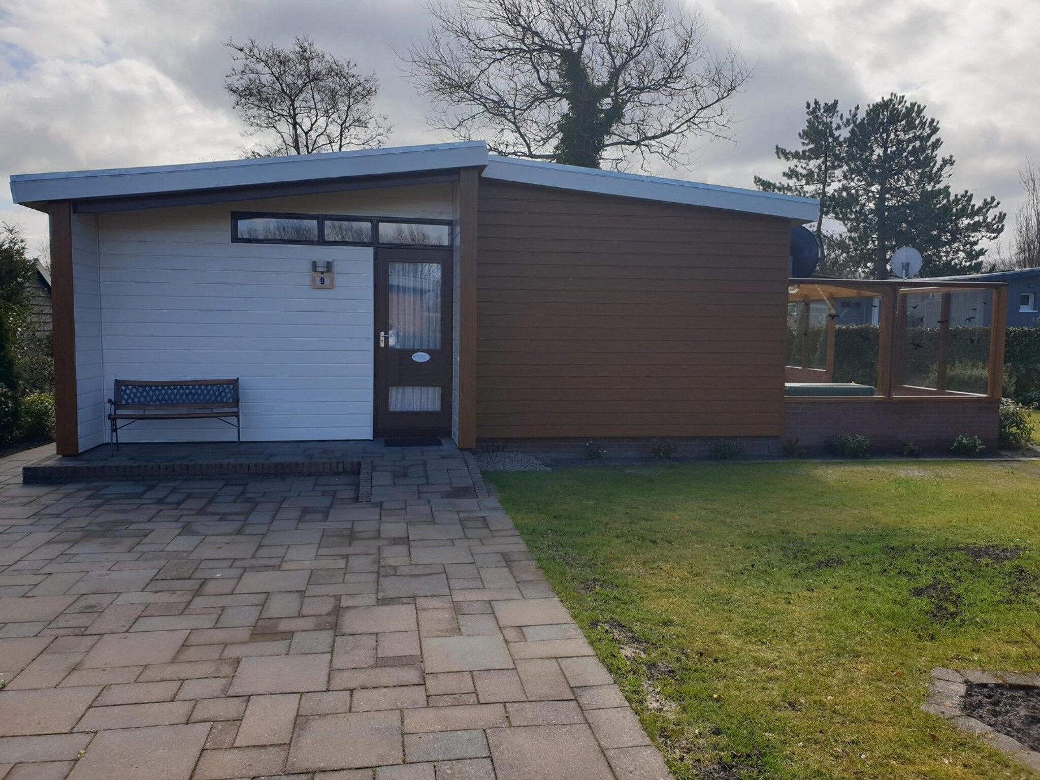 De buitenkant van Eureka 9 in Sint Maartenszee